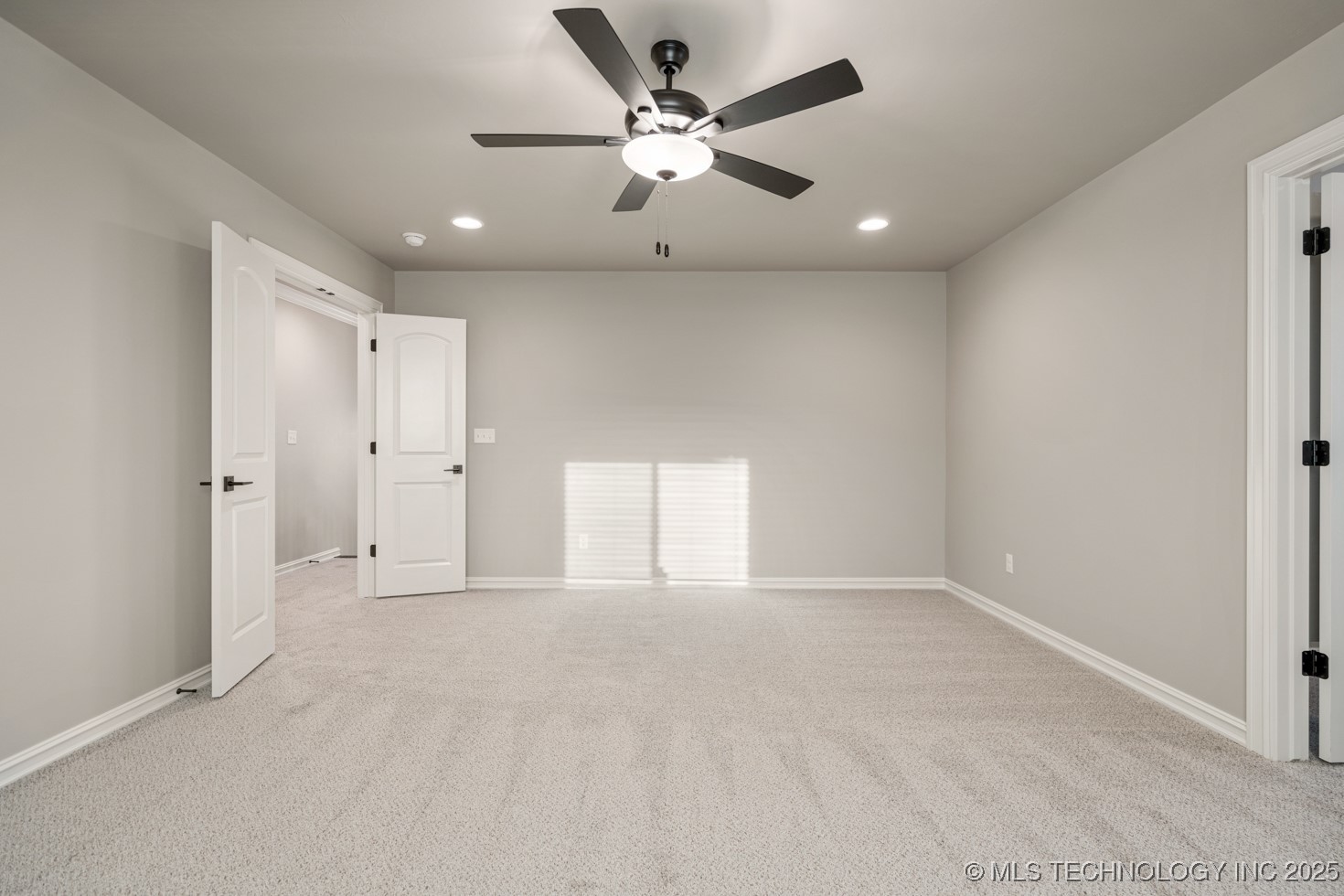 14504 E 80th Street North Property Photo 28