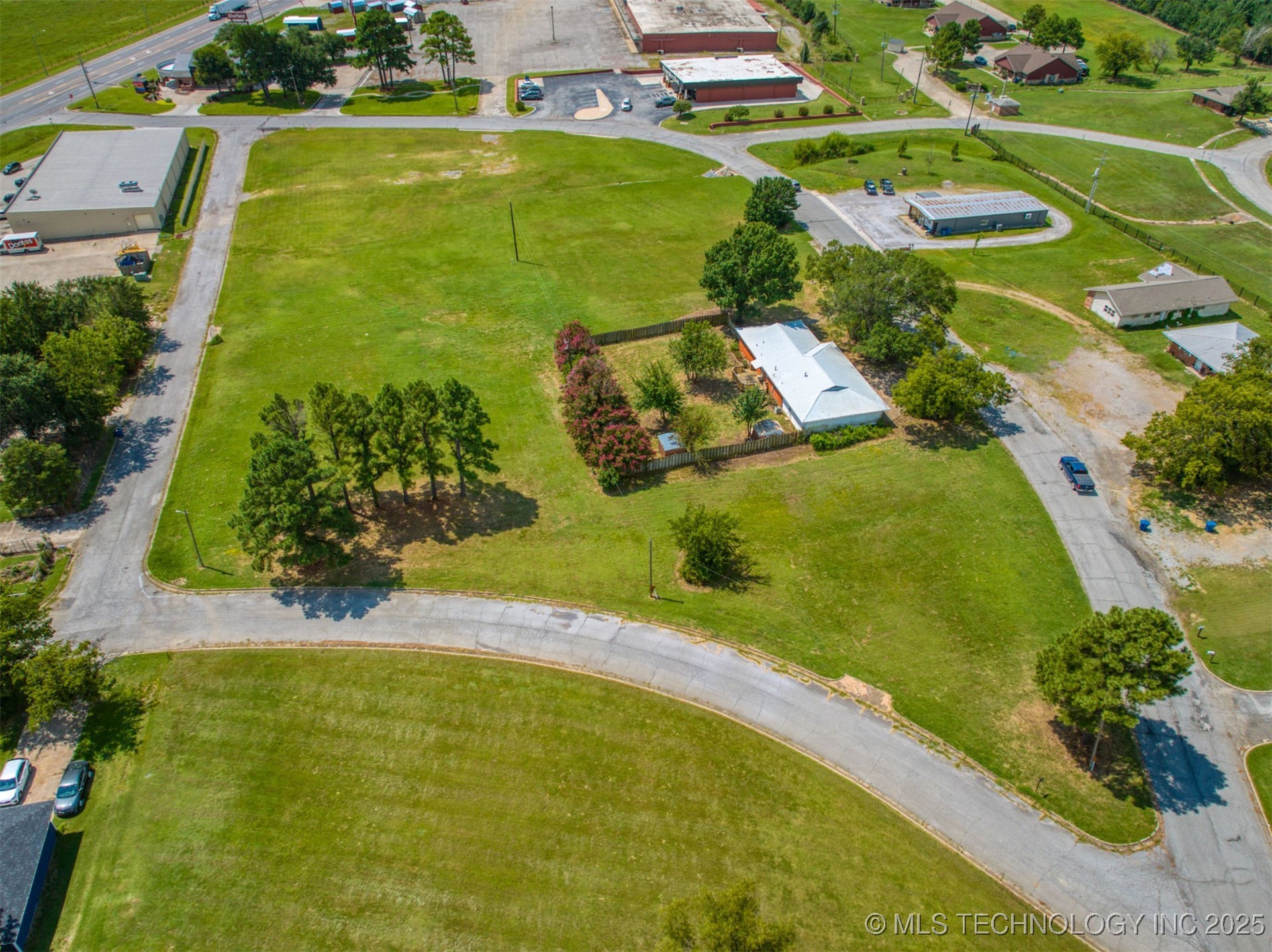 1700 Virginia Avenue Property Photo 9