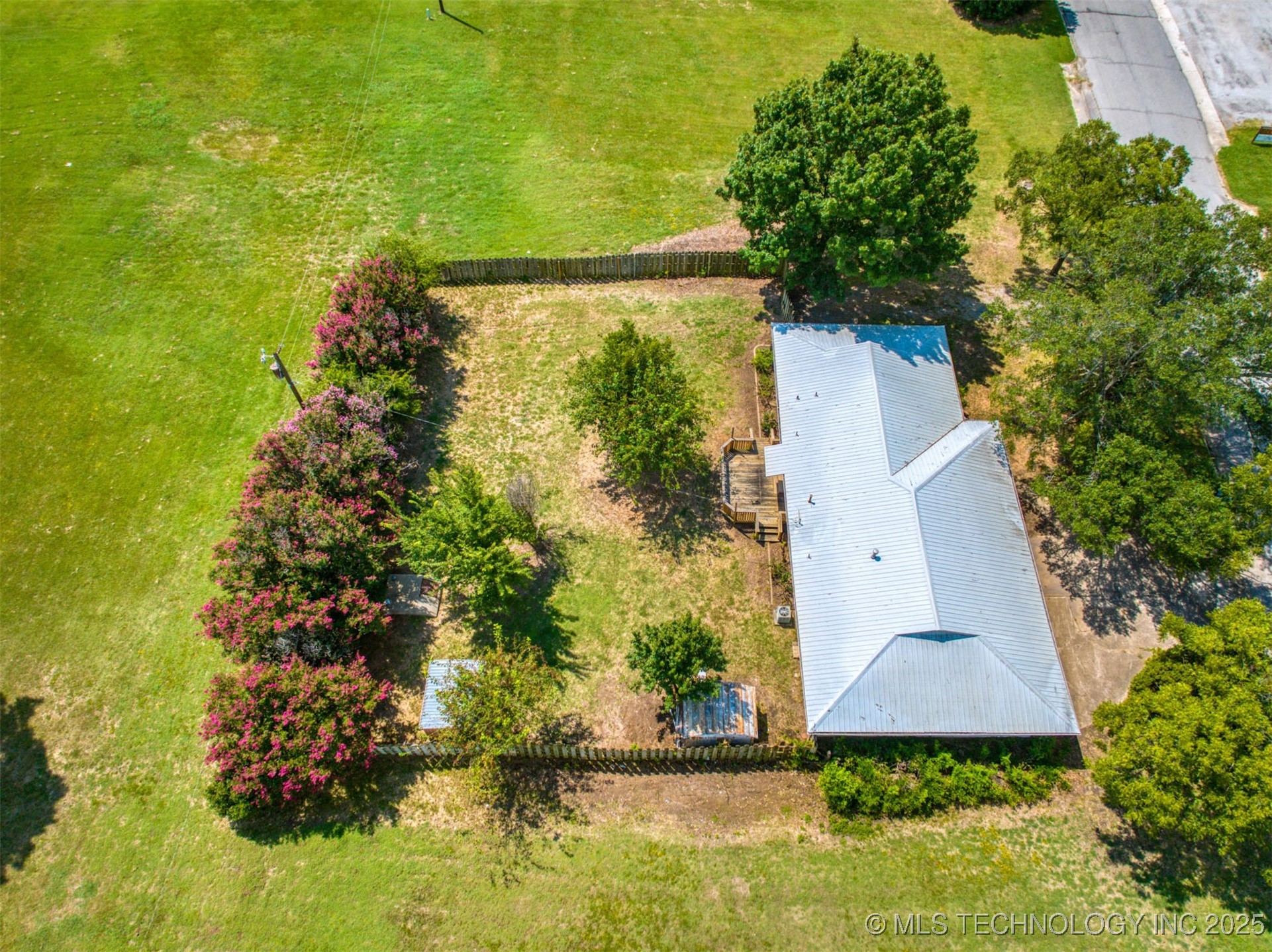 1700 Virginia Avenue Property Photo 13