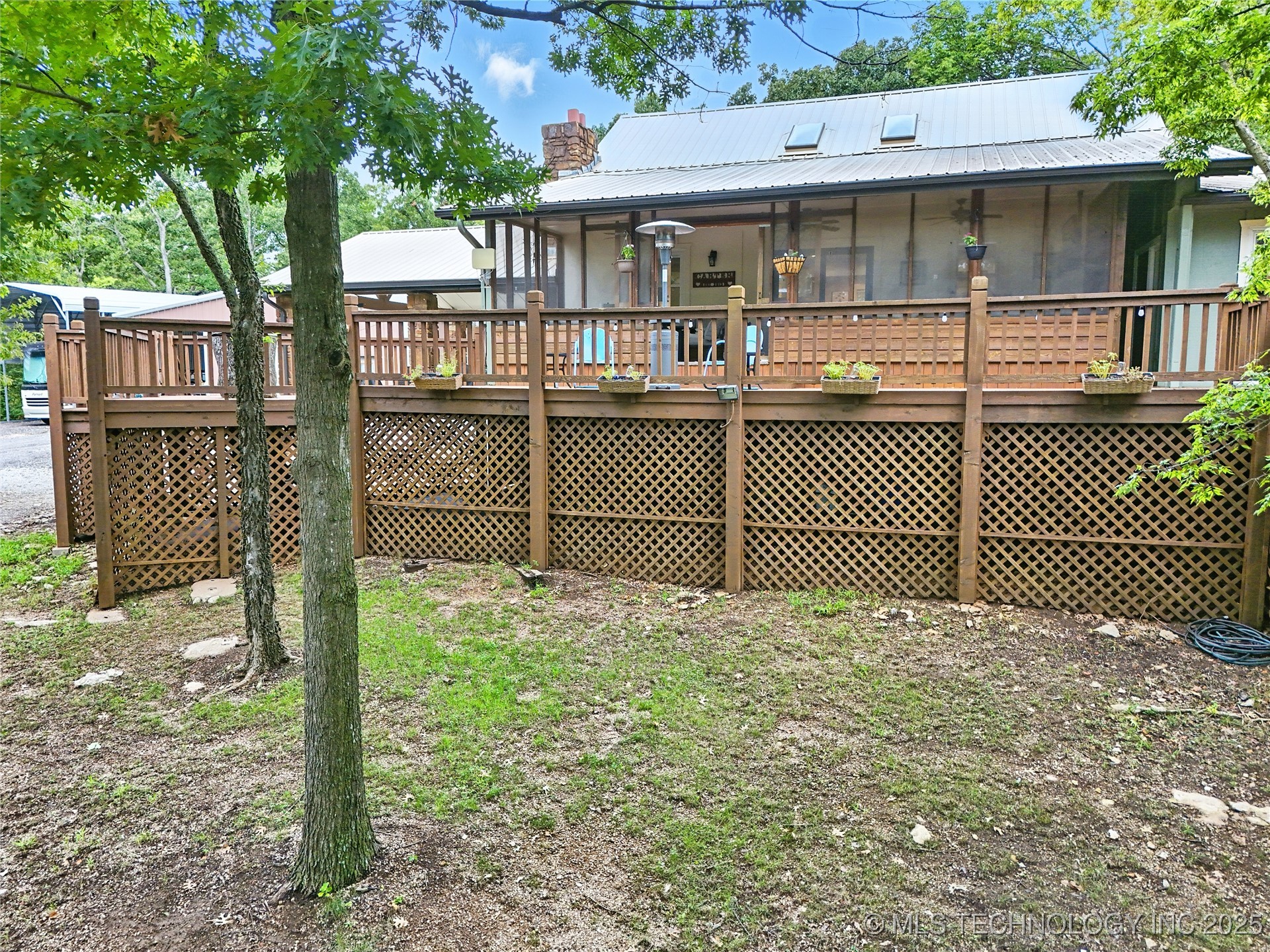 8759 W Rogers Boulevard Property Photo 1