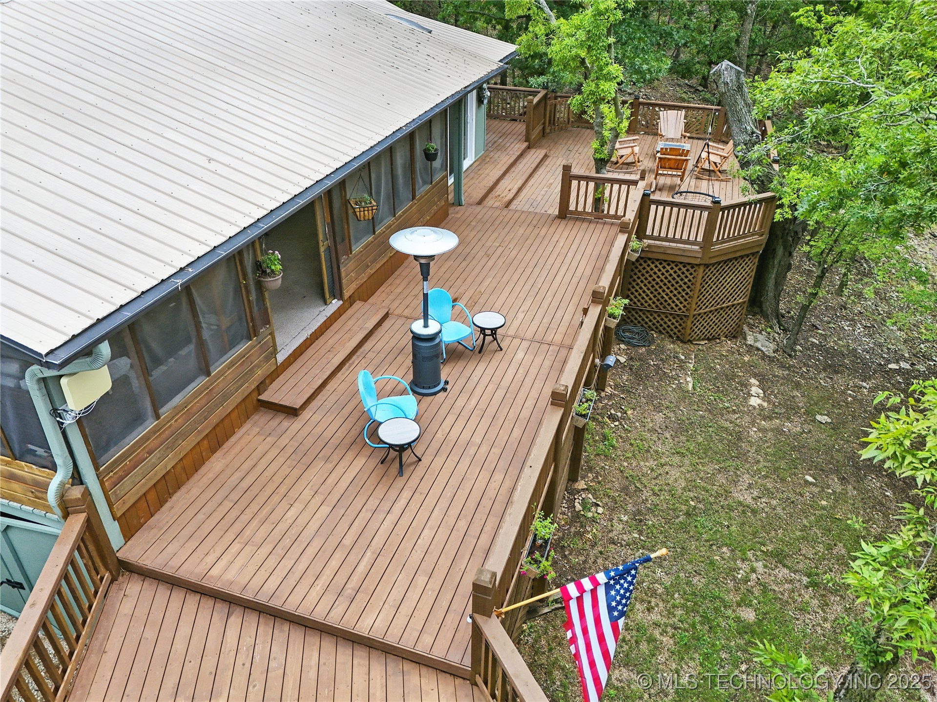 8759 W Rogers Boulevard Property Photo 2