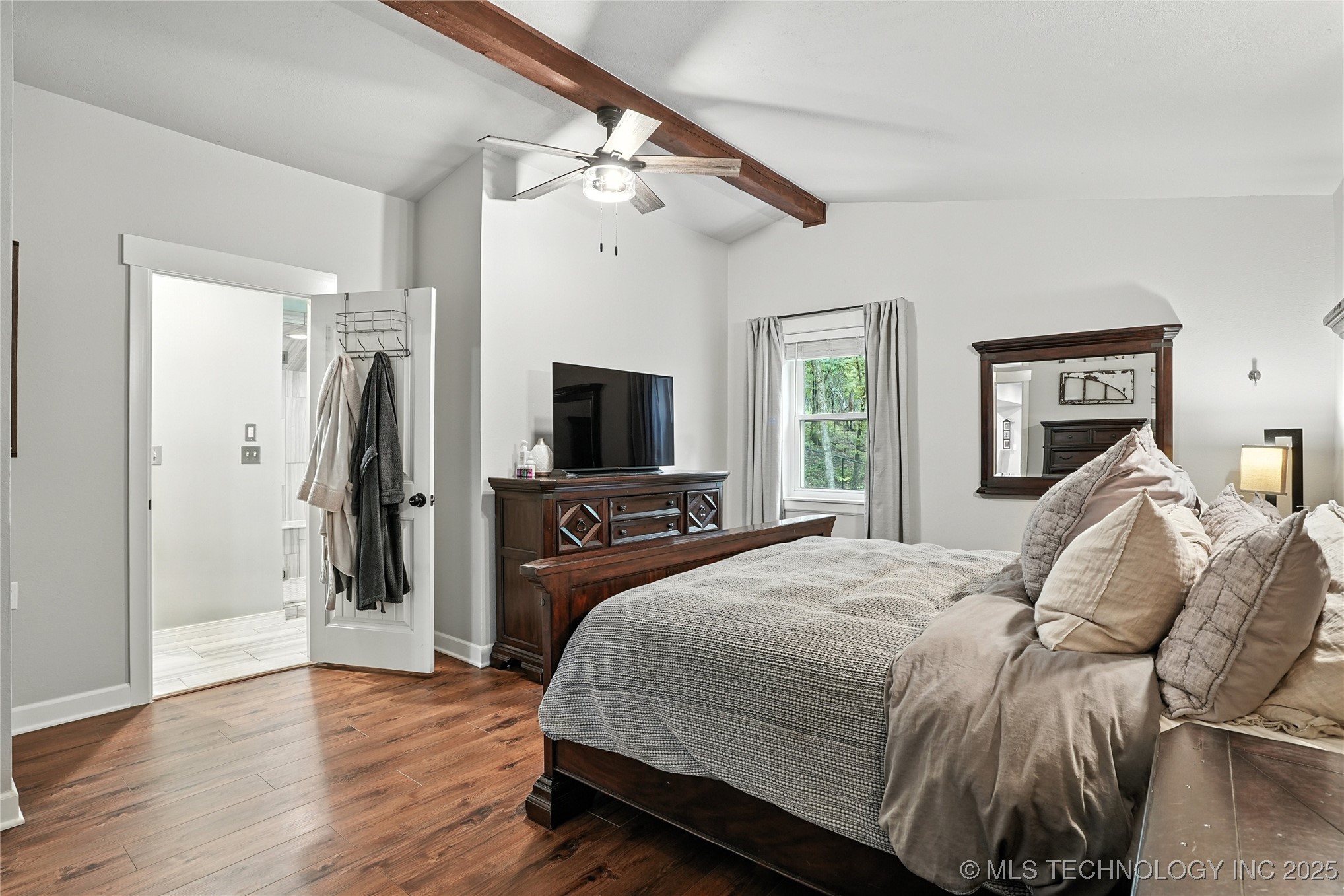 8759 W Rogers Boulevard Property Photo 16