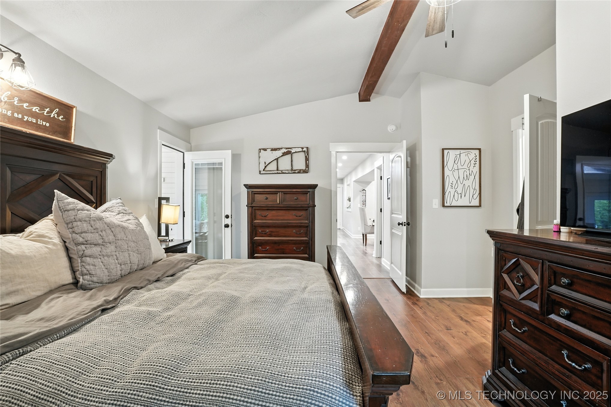 8759 W Rogers Boulevard Property Photo 17