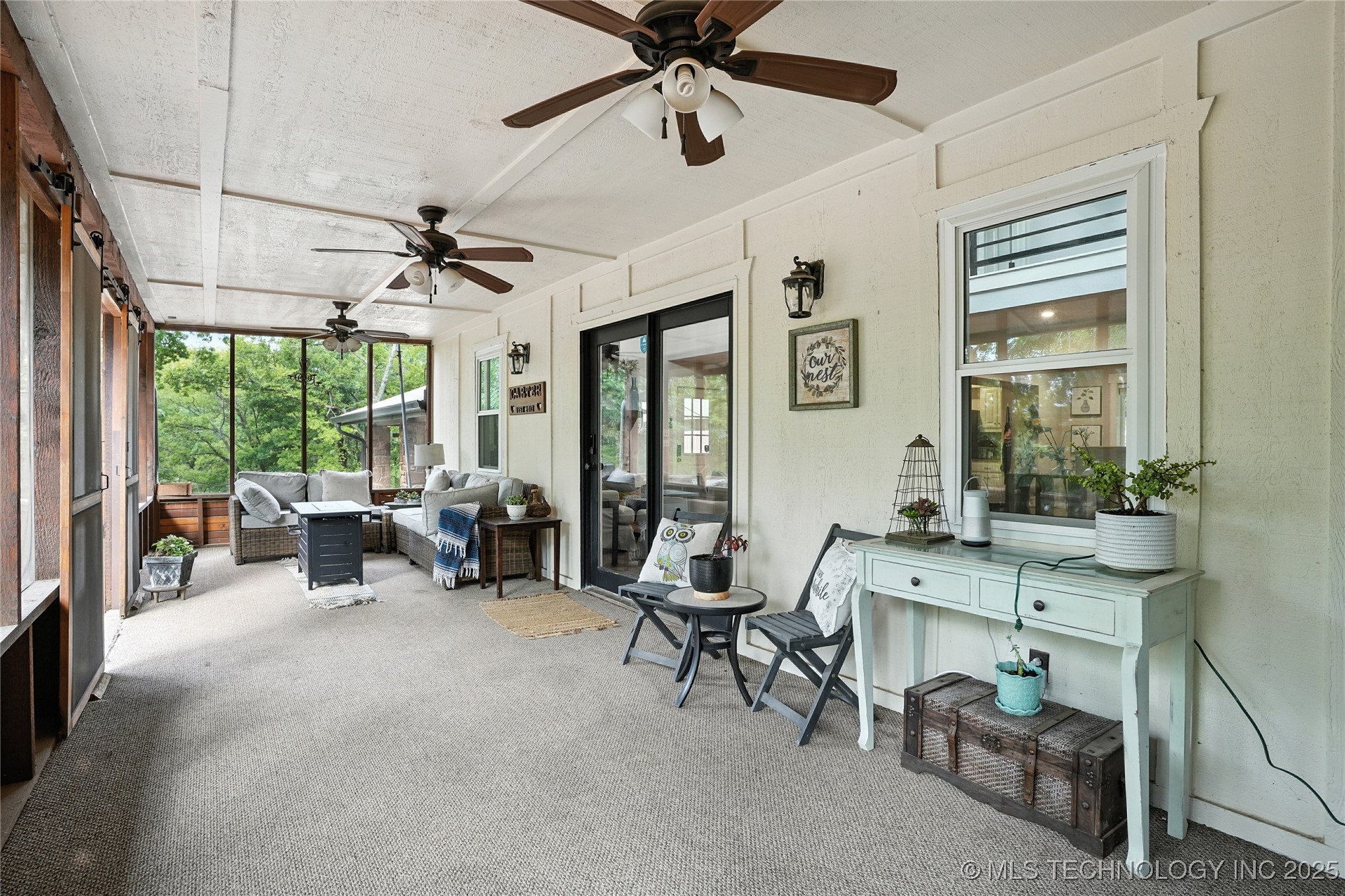 8759 W Rogers Boulevard Property Photo 27