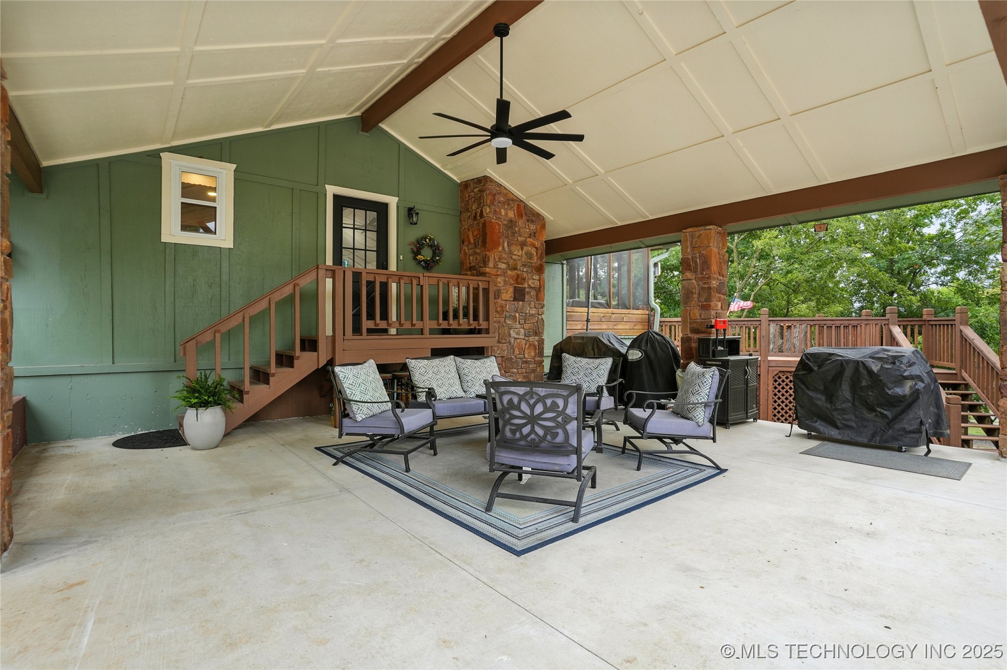 8759 W Rogers Boulevard Property Photo 56