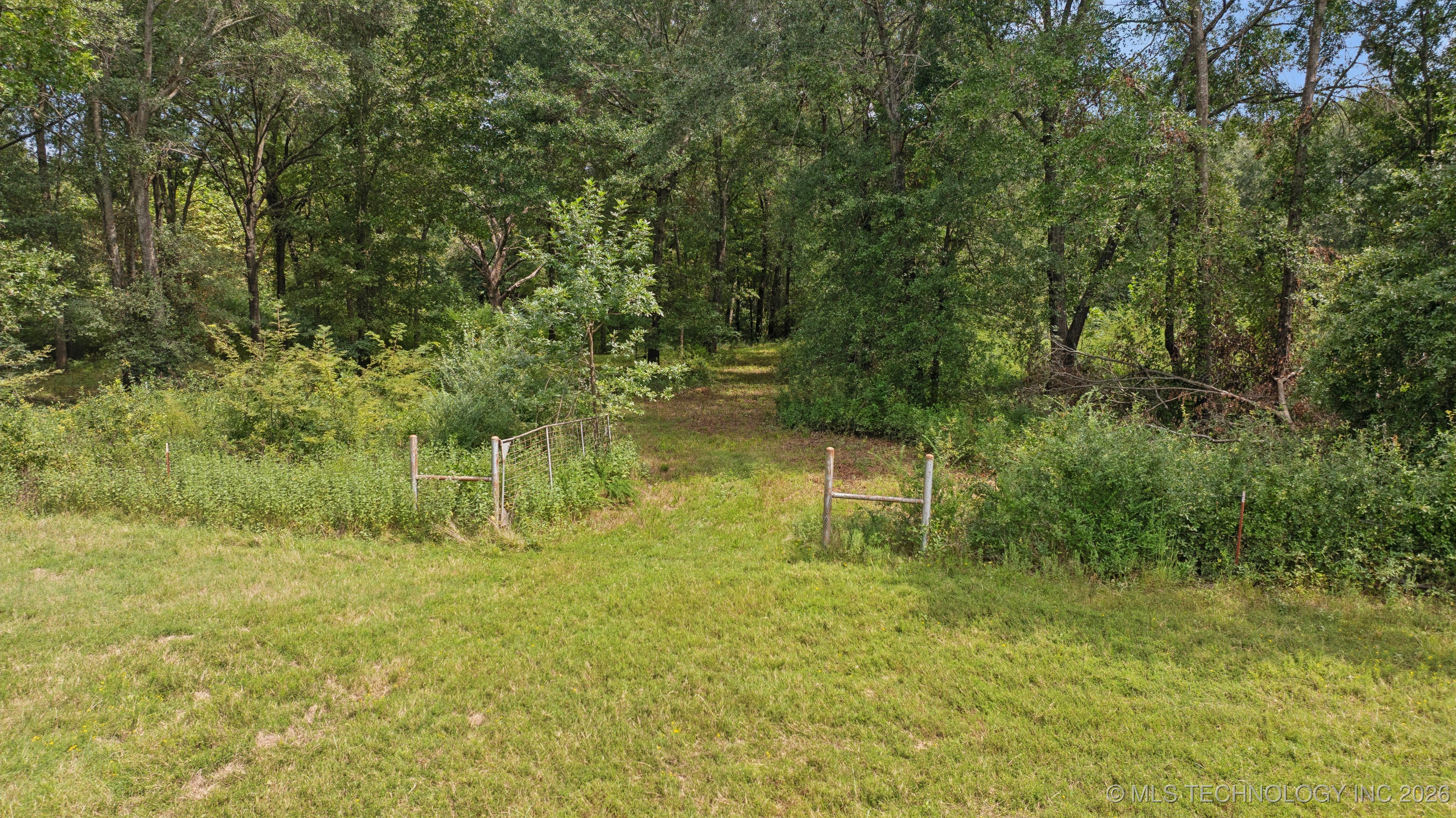 102nd Road Property Photo 16