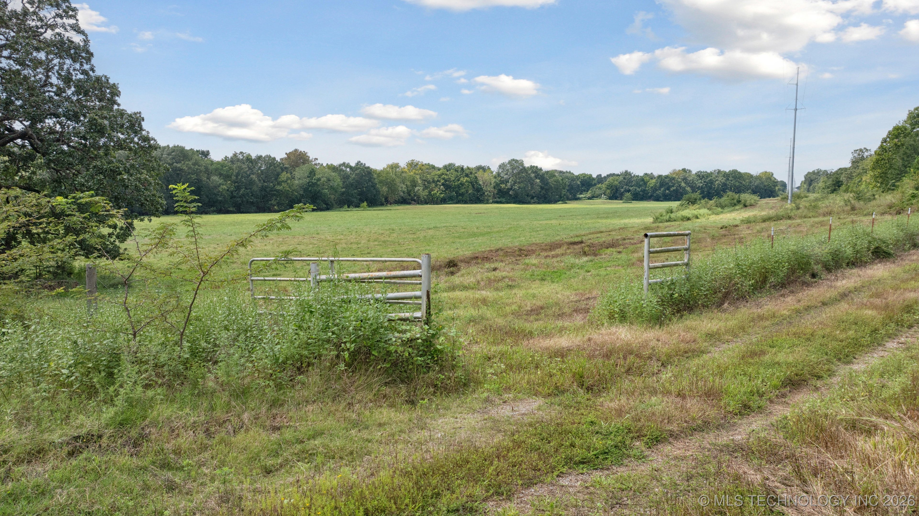 102nd Road Property Photo 24