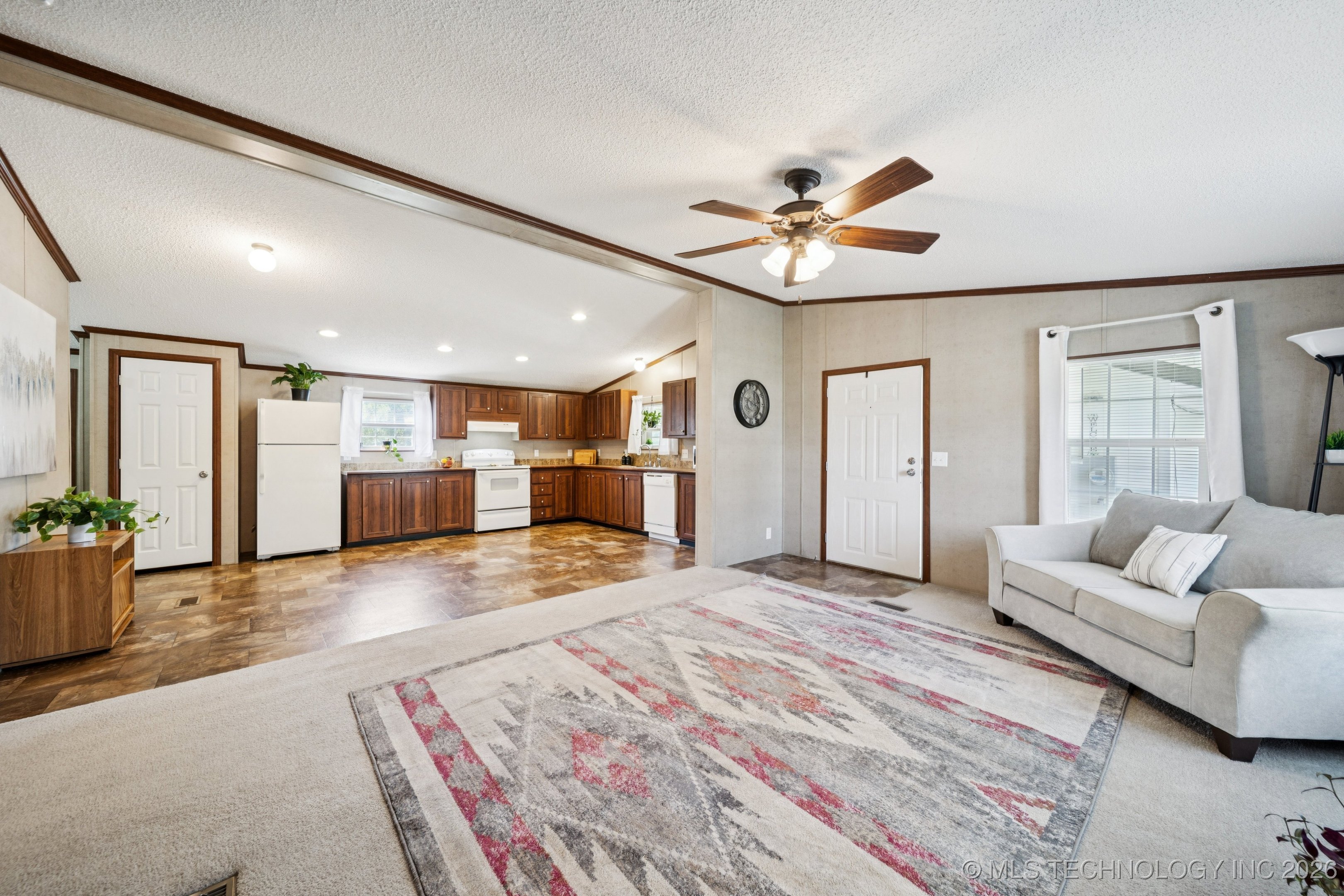 16165 Prairie Bell Road Property Photo 8