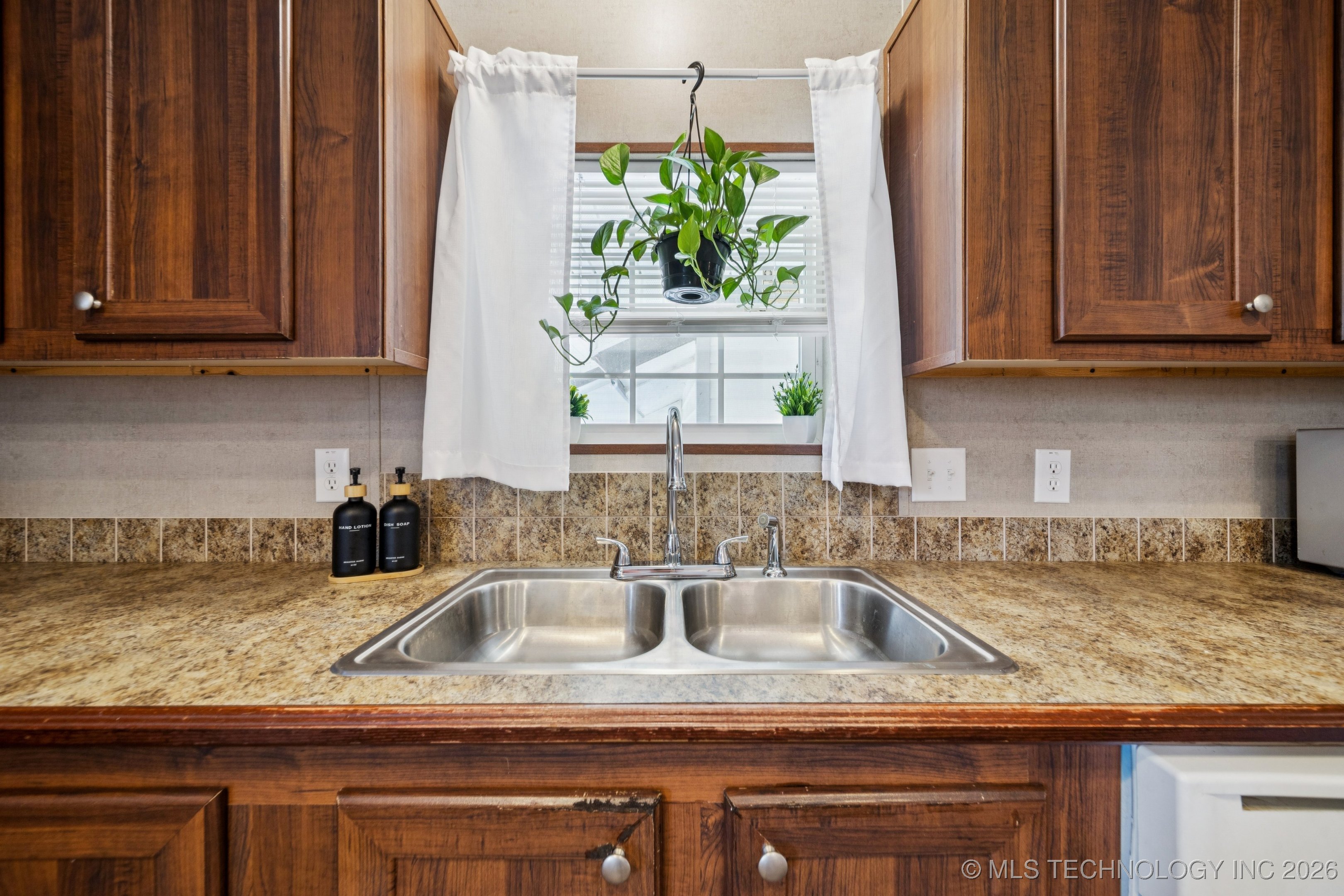 16165 Prairie Bell Road Property Photo 14