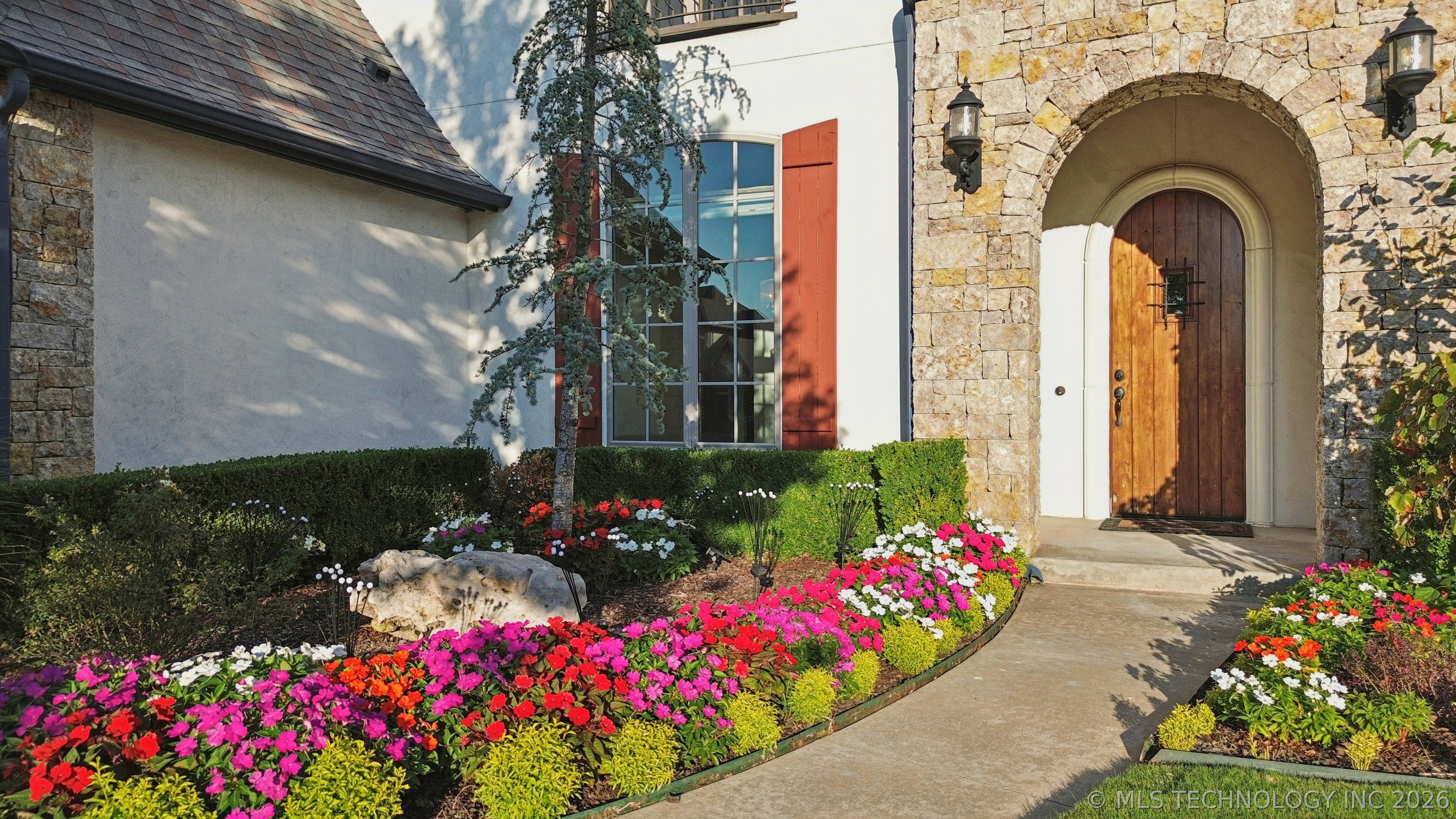 12723 S 3rd Street Property Photo 5