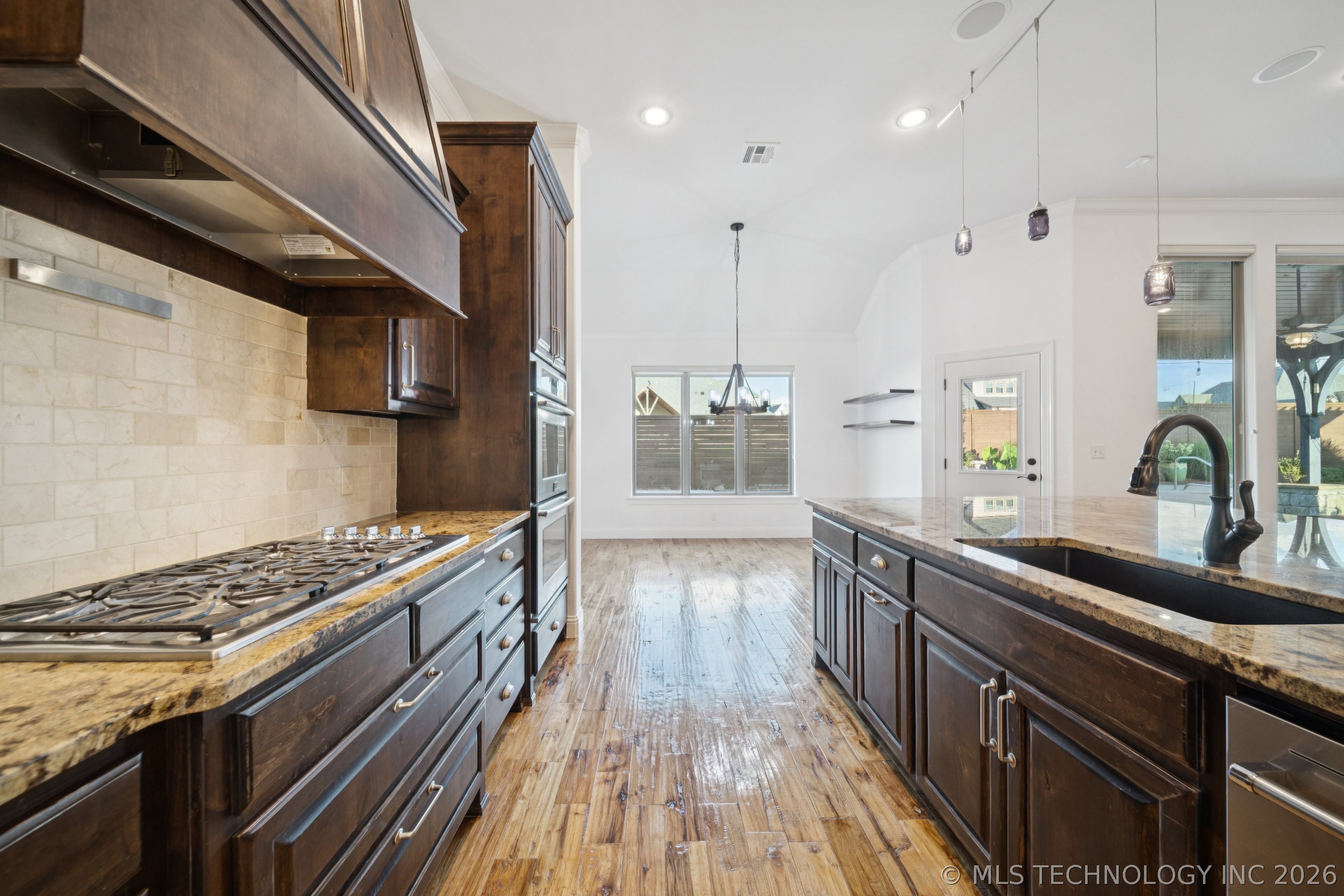 12723 S 3rd Street Property Photo 22