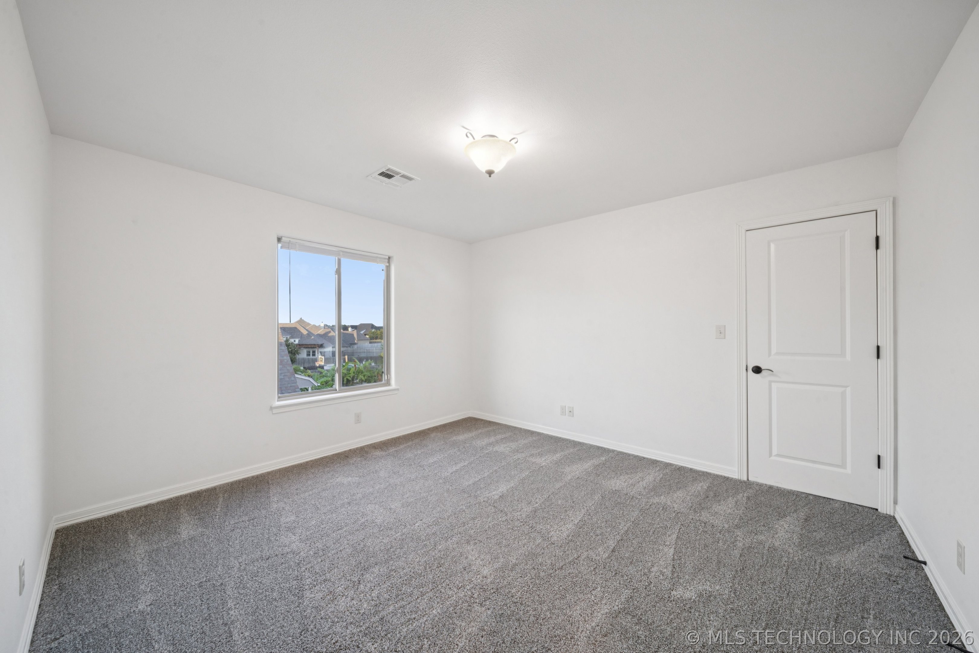 12723 S 3rd Street Property Photo 40