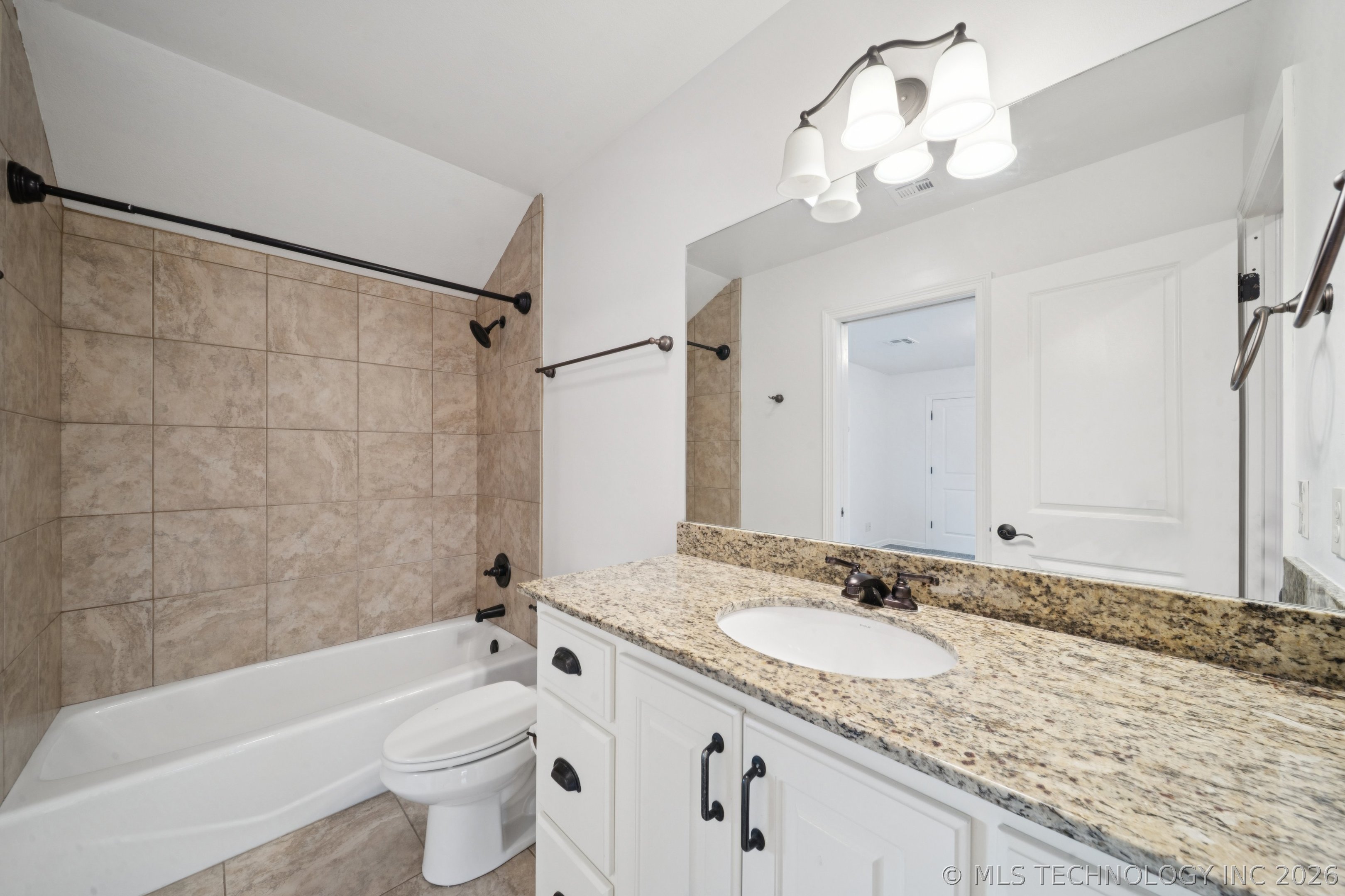 12723 S 3rd Street Property Photo 45