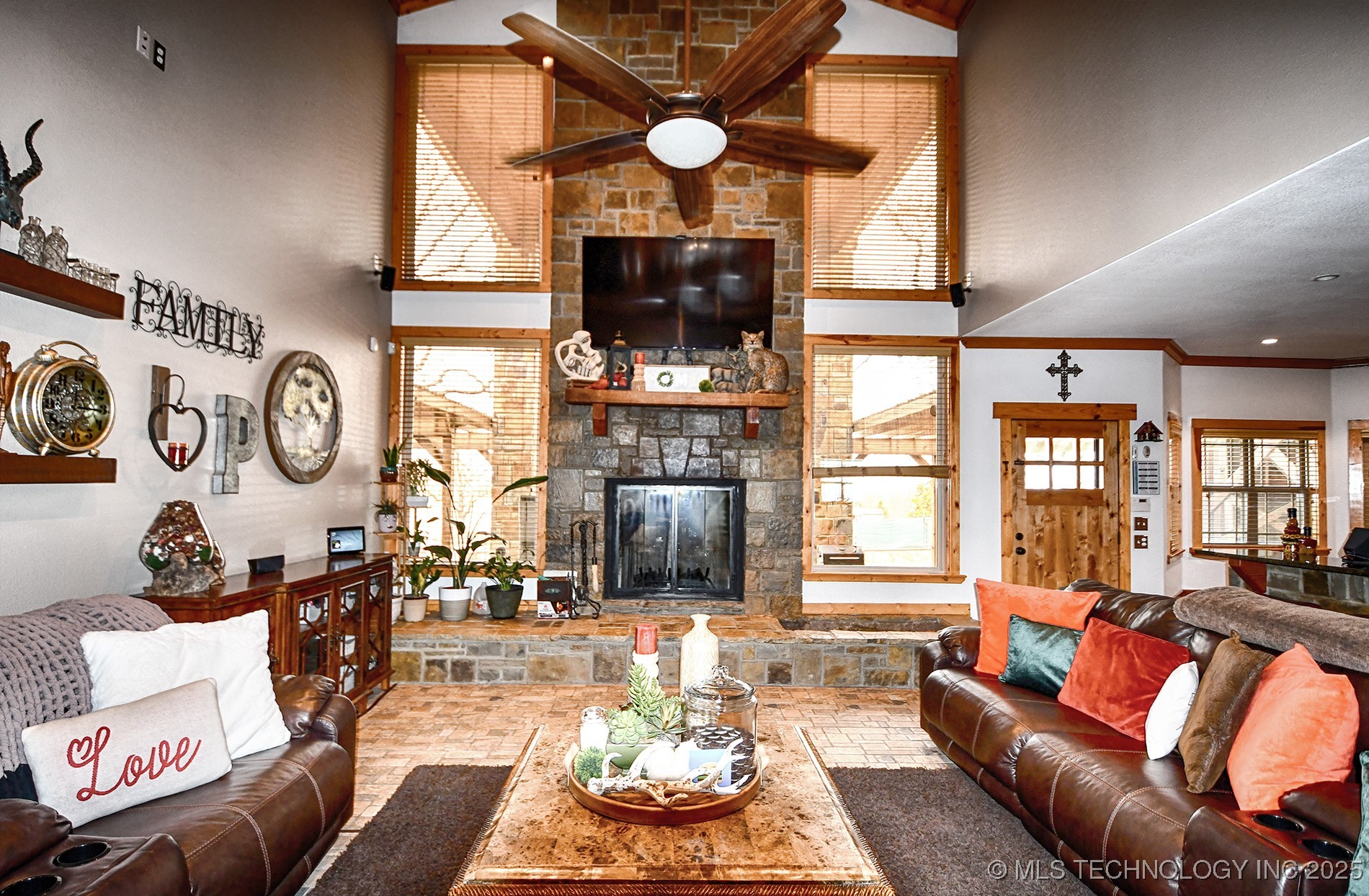 460181 E 1120 Road Property Photo 9