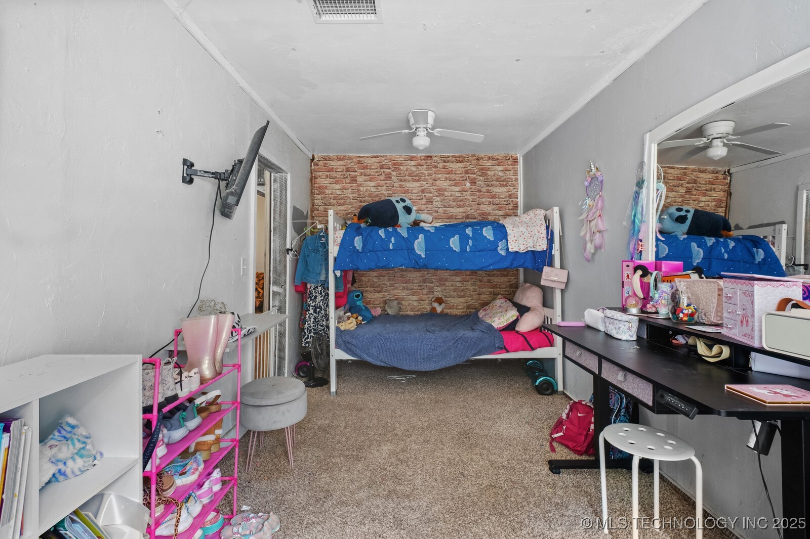 901 W Cherokee Property Photo 21