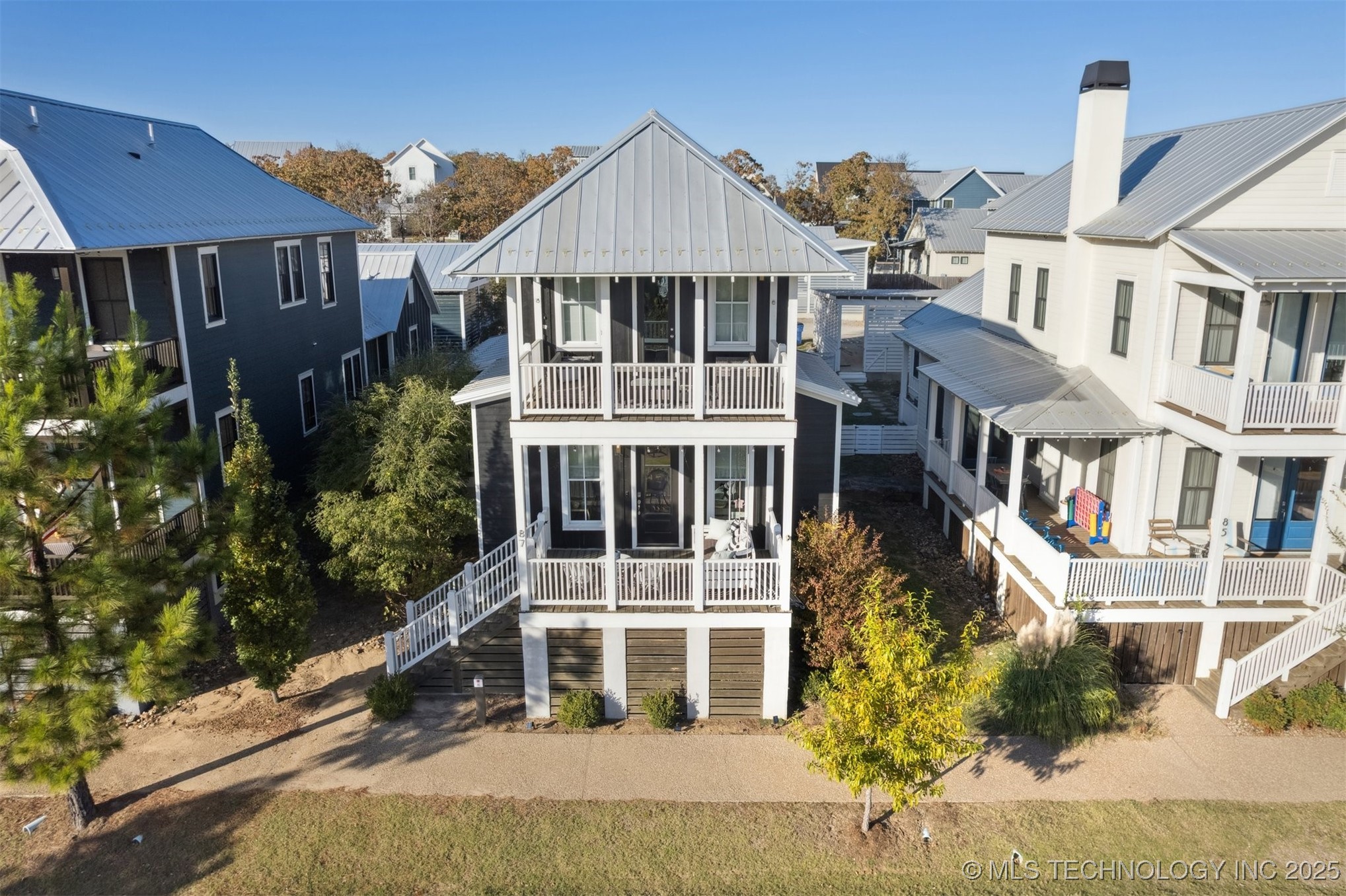 87 Lower Greenway Property Photo 1