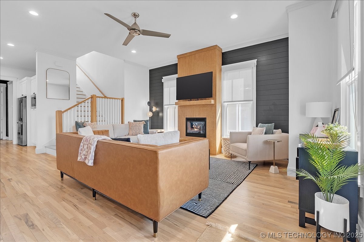 87 Lower Greenway Property Photo 7