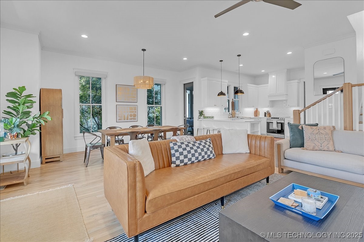 87 Lower Greenway Property Photo 12