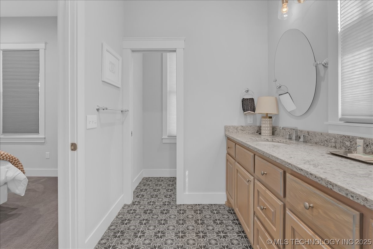 87 Lower Greenway Property Photo 32