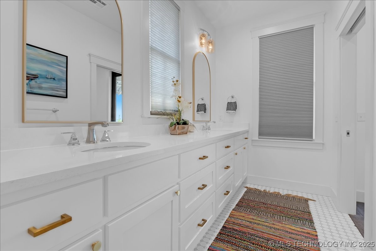 87 Lower Greenway Property Photo 53