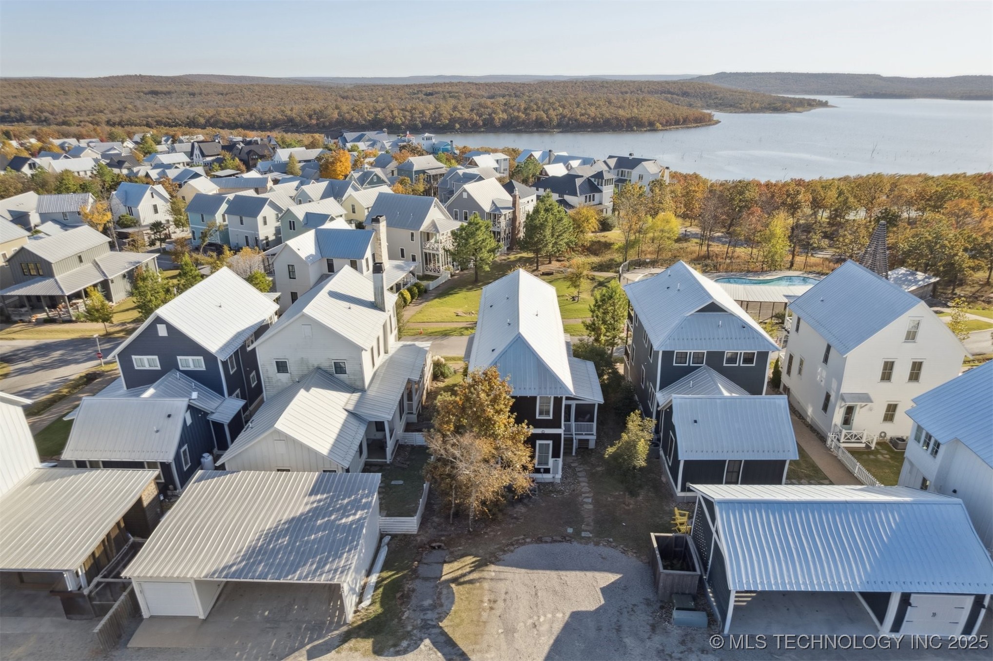 87 Lower Greenway Property Photo 75