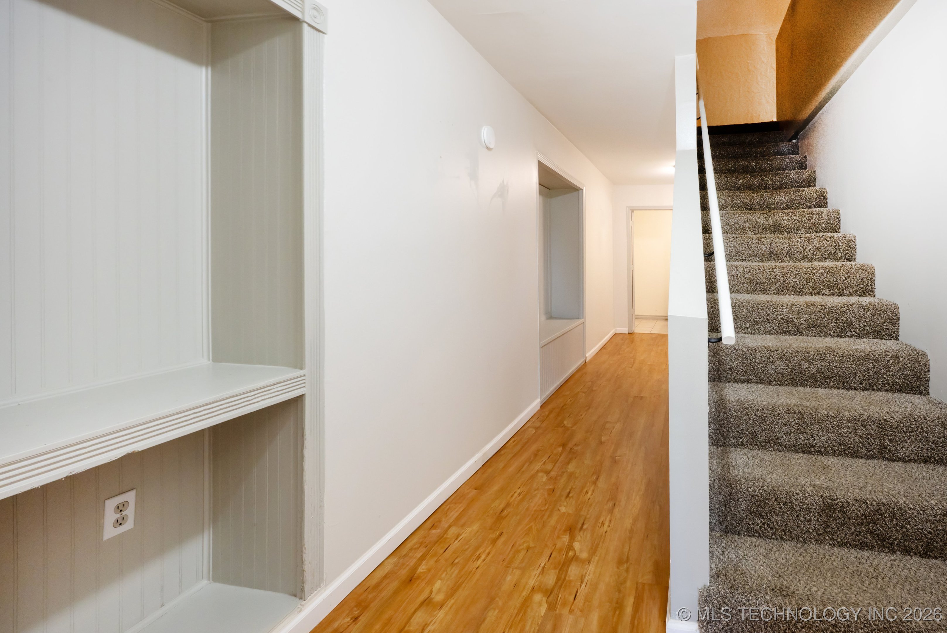 2251 S 64th Street West Property Photo 3