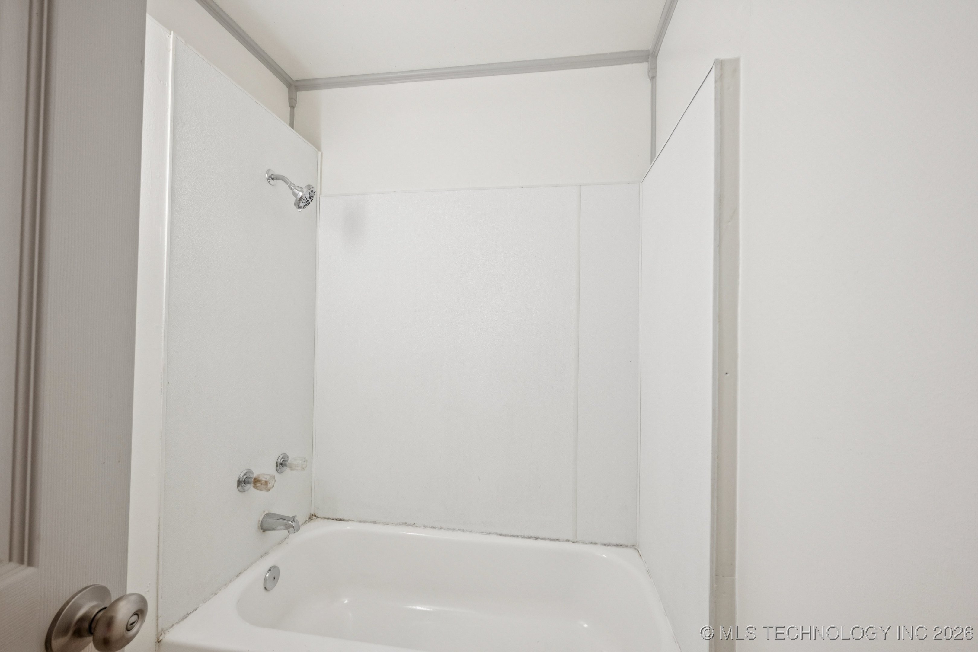 2251 S 64th Street West Property Photo 7