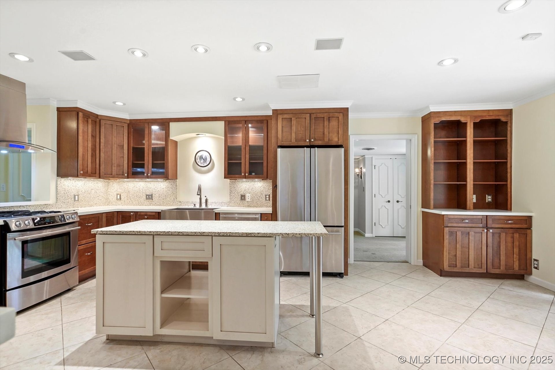 5819 S Delaware Place Property Photo 9