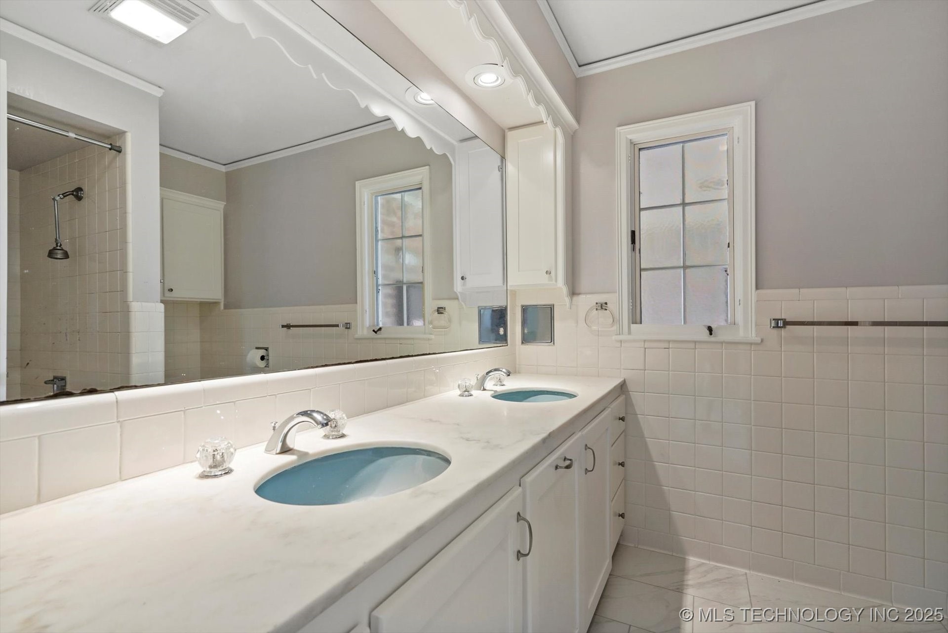 5819 S Delaware Place Property Photo 19