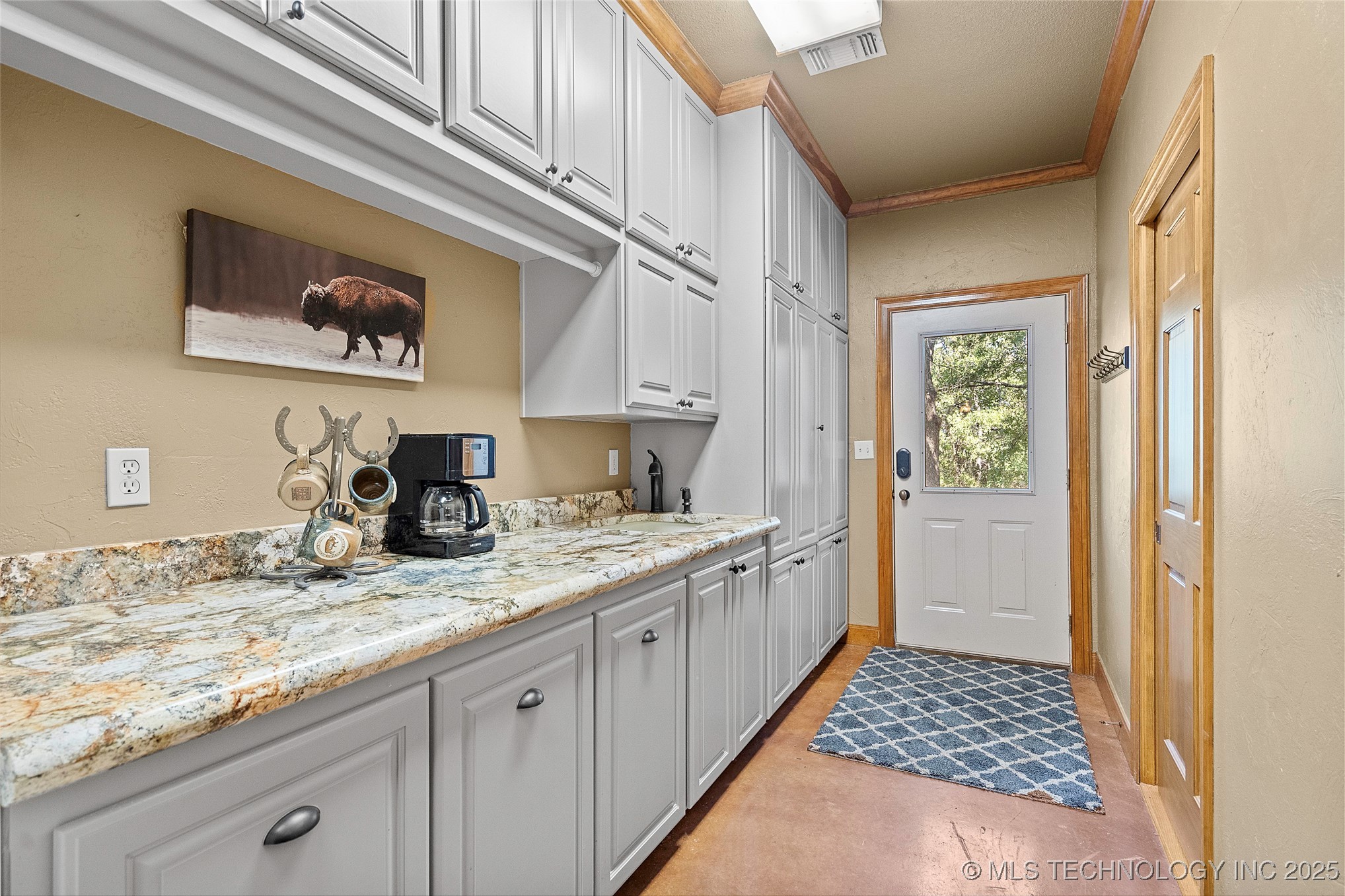 780 Rickets Lane Property Photo 38