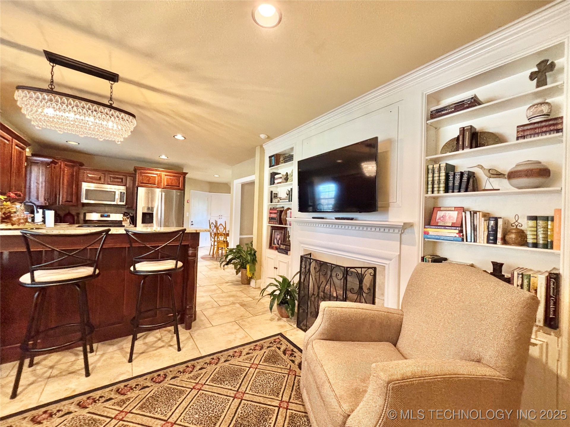 1406 Country Club Road Property Photo 10