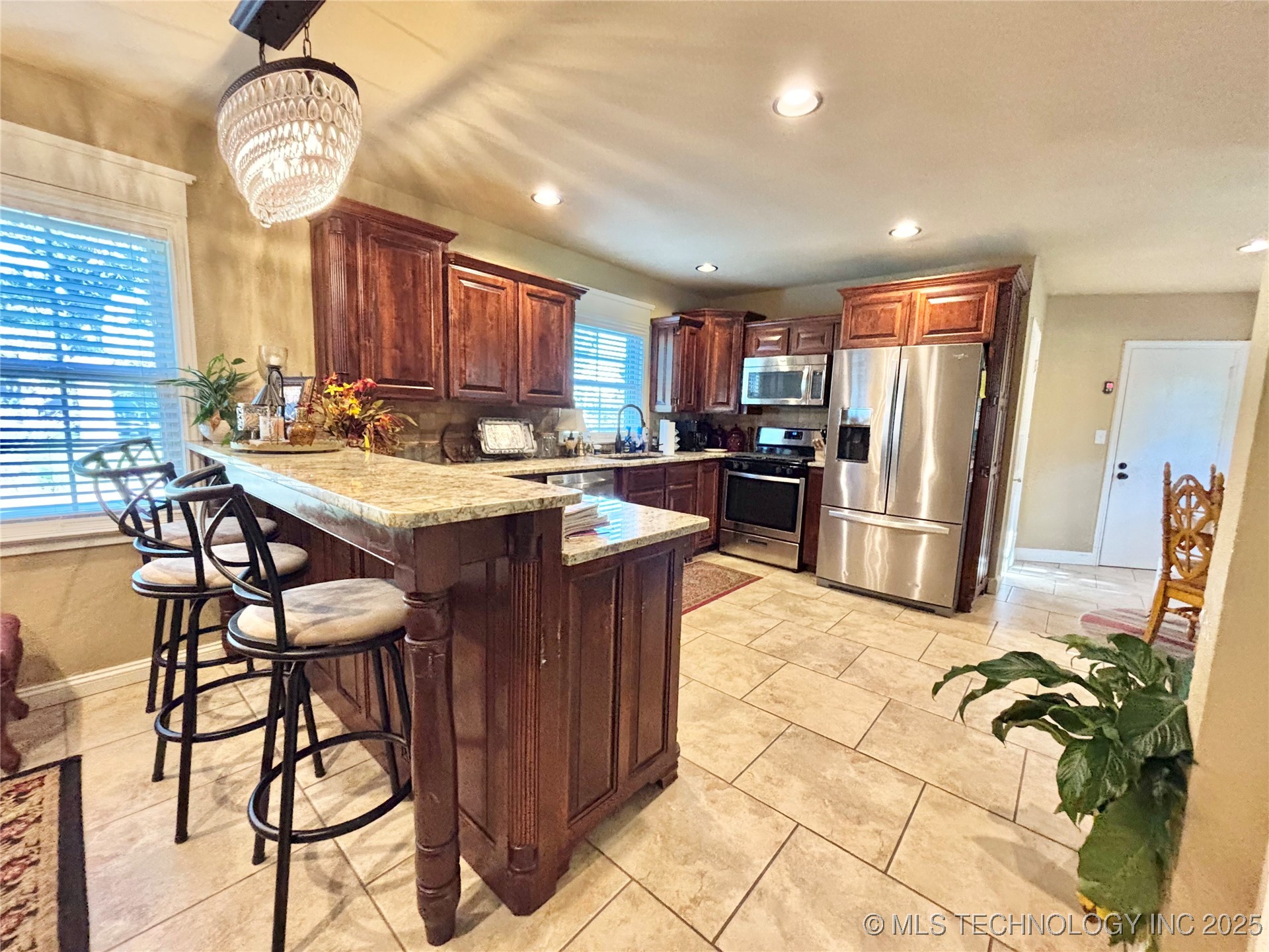 1406 Country Club Road Property Photo 15