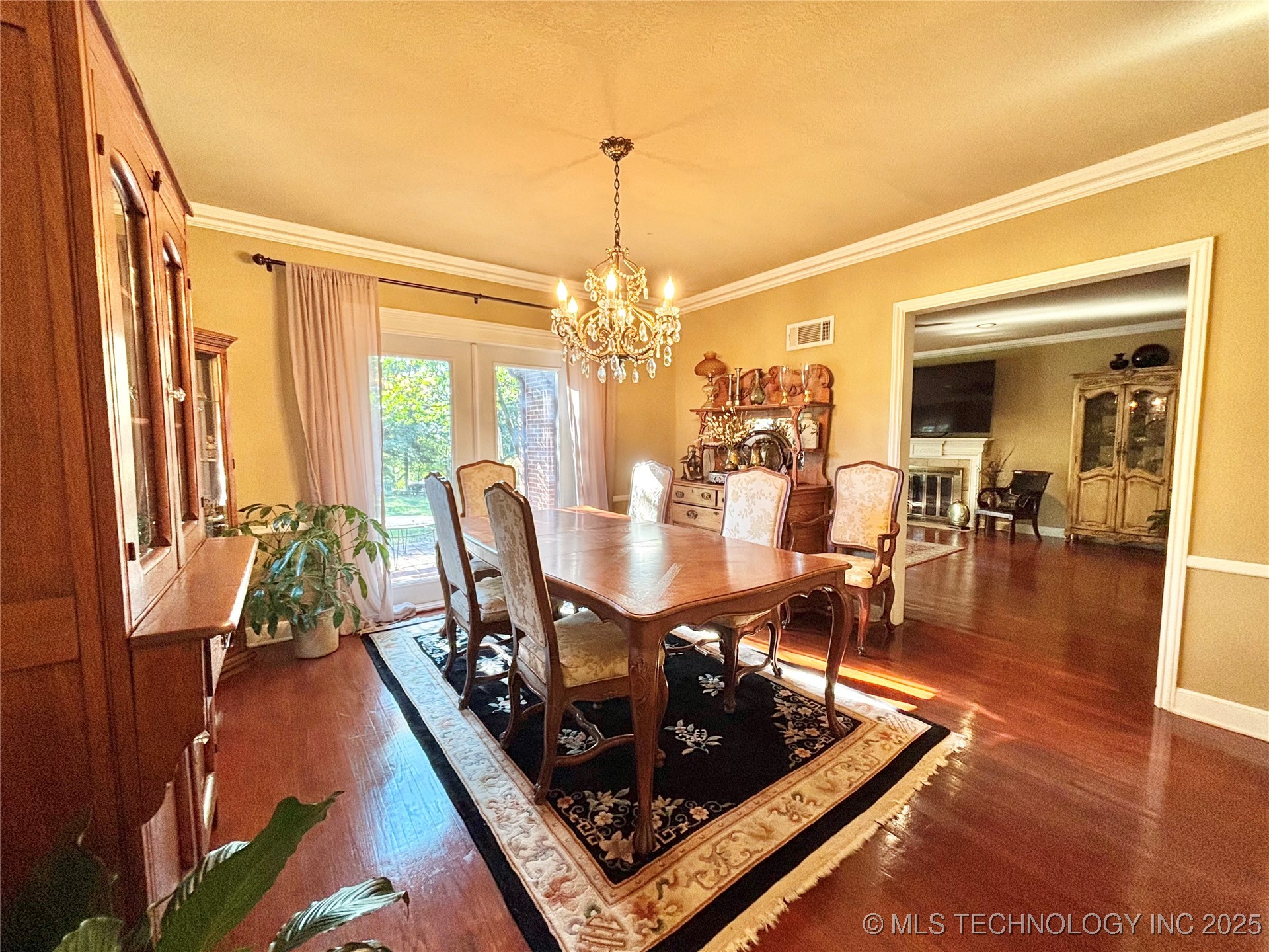 1406 Country Club Road Property Photo 18