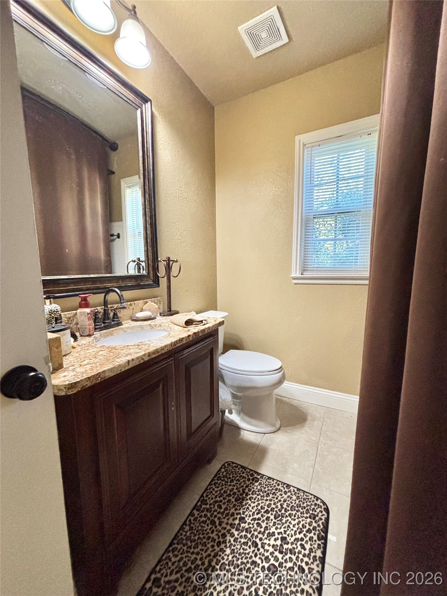 1406 Country Club Road Property Photo 25