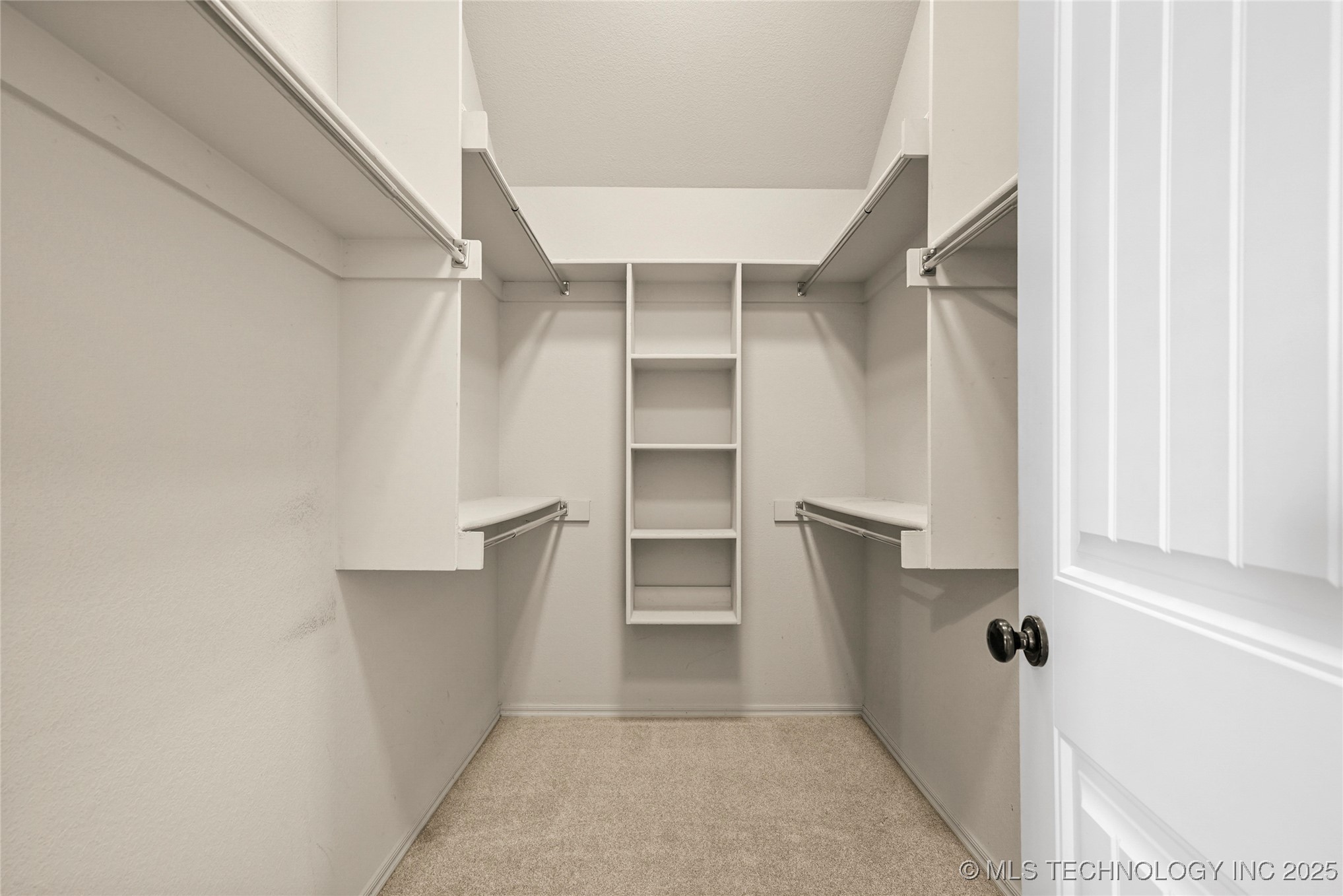 5016 E El Paso Street Property Photo 18