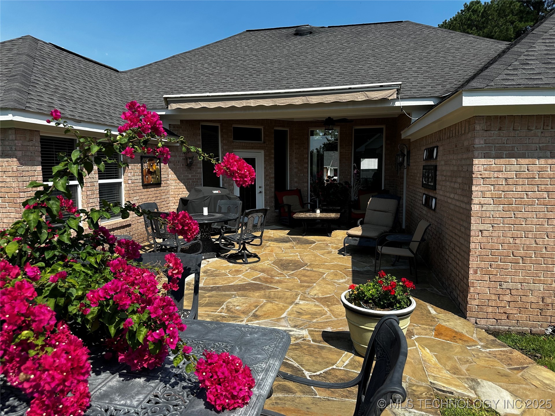 2289 W Community Chapel Road Property Photo 5