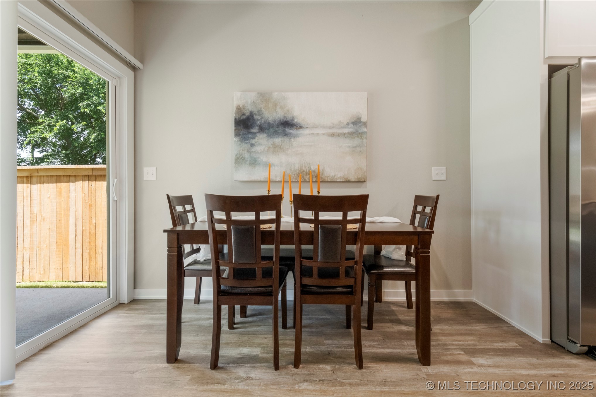 507 W Fort Worth Street Property Photo 22