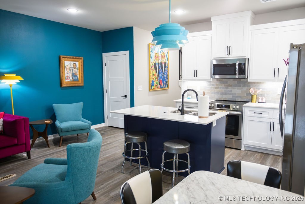 507 W Fort Worth Street Property Photo 40