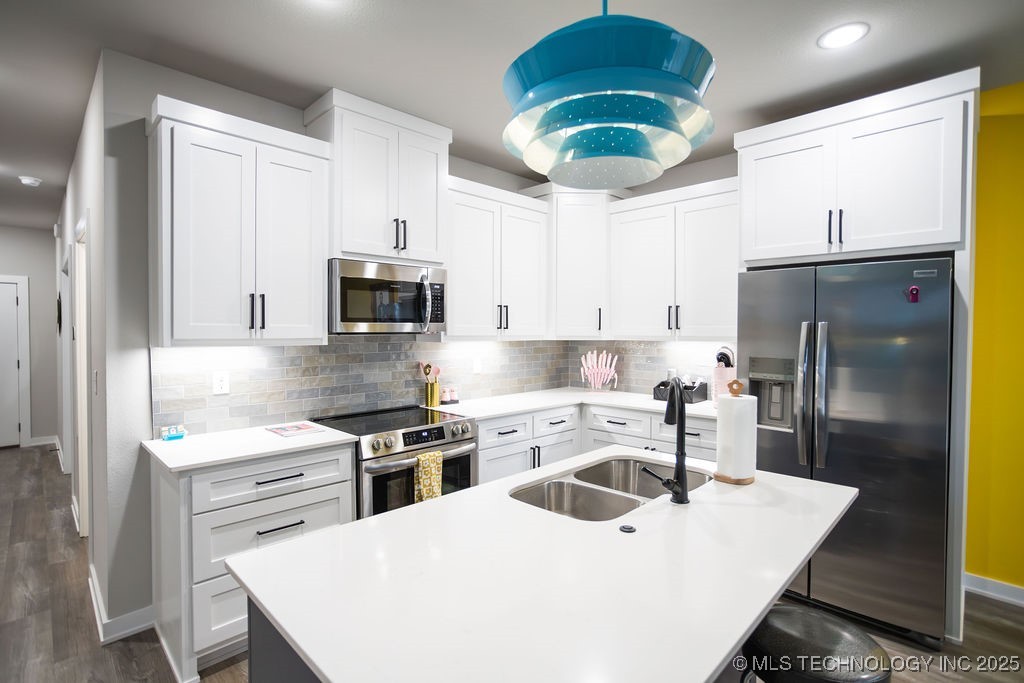 507 W Fort Worth Street Property Photo 41