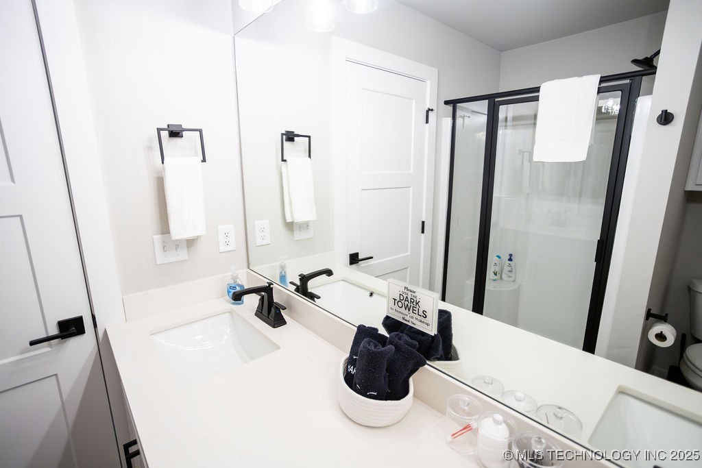 507 W Fort Worth Street Property Photo 53