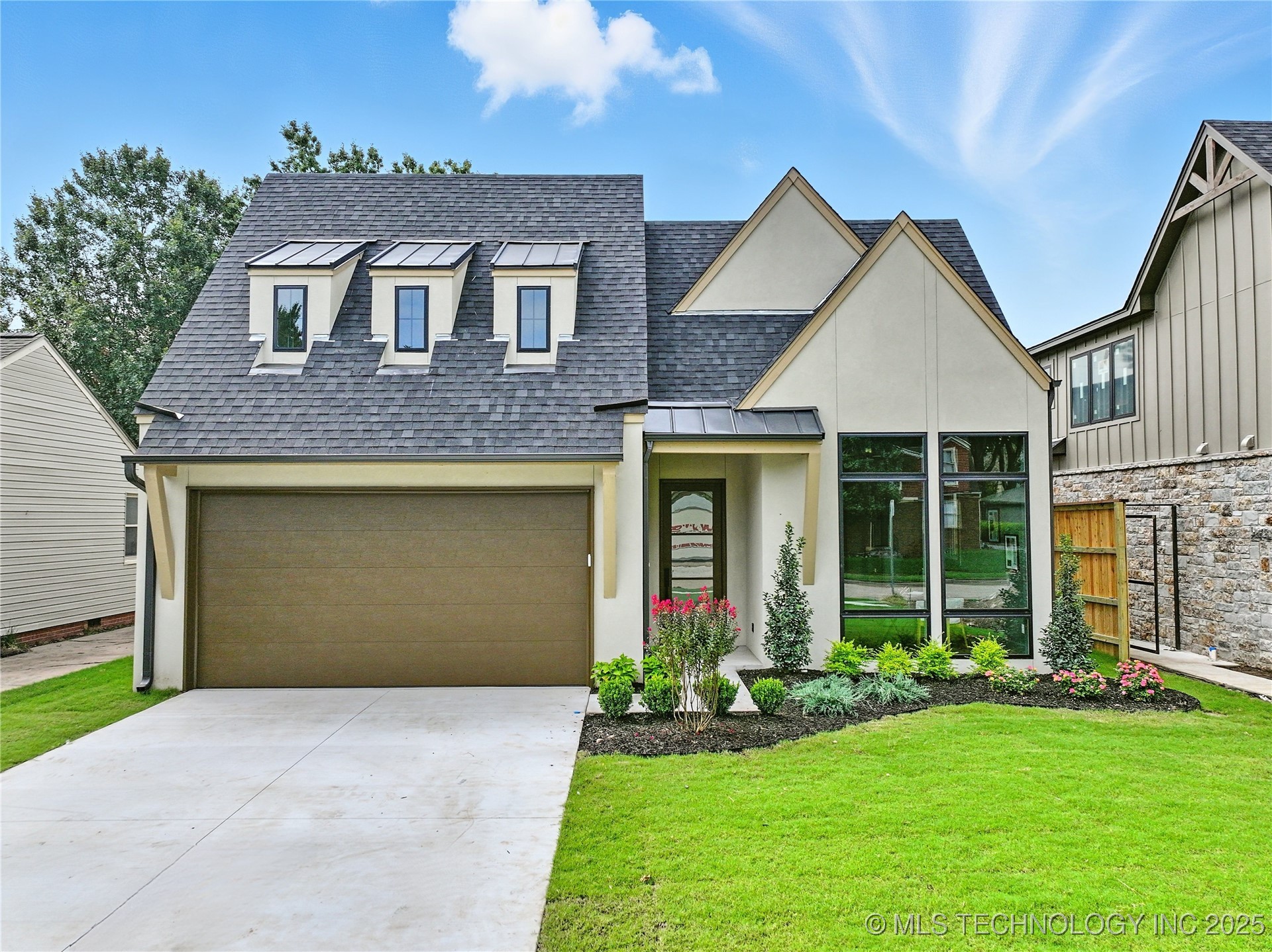 1428 E 35th Street Property Photo 1