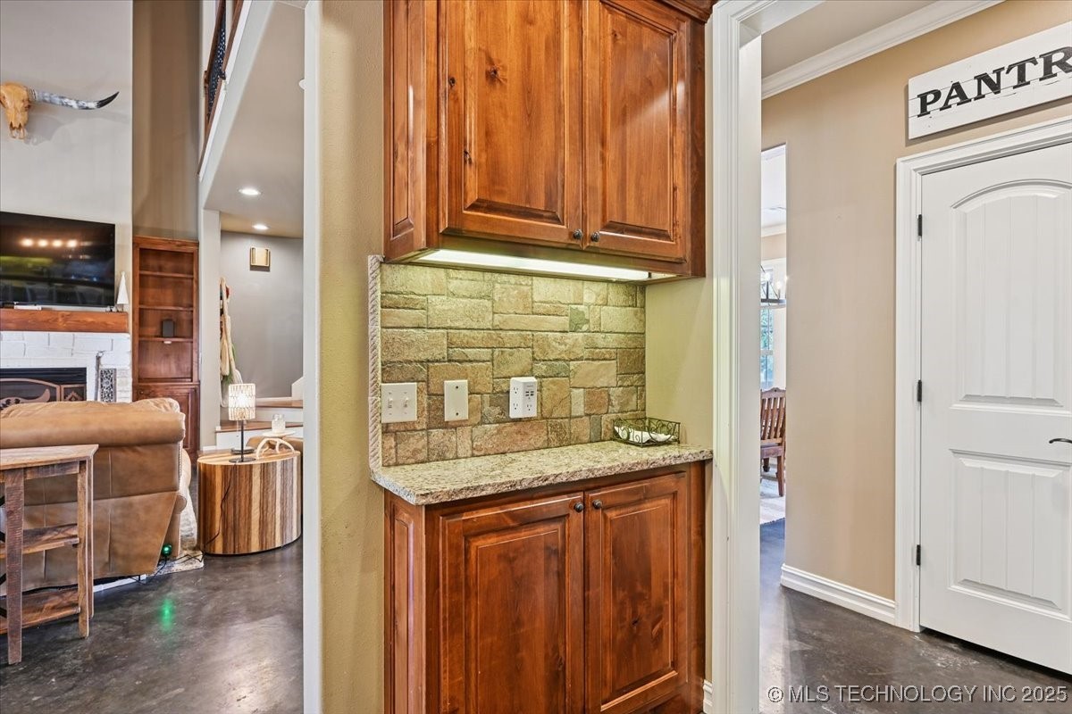 121 Quanah Road Property Photo 17