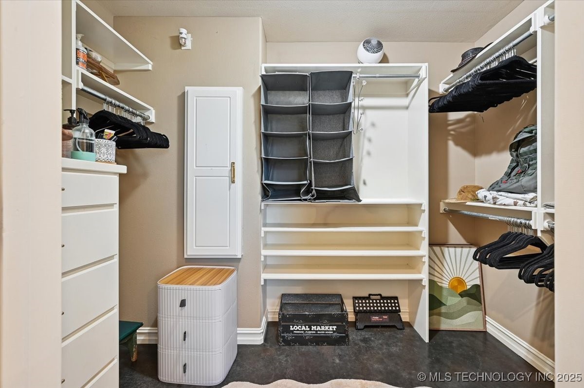 121 Quanah Road Property Photo 23