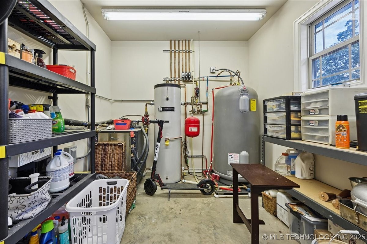 121 Quanah Road Property Photo 34