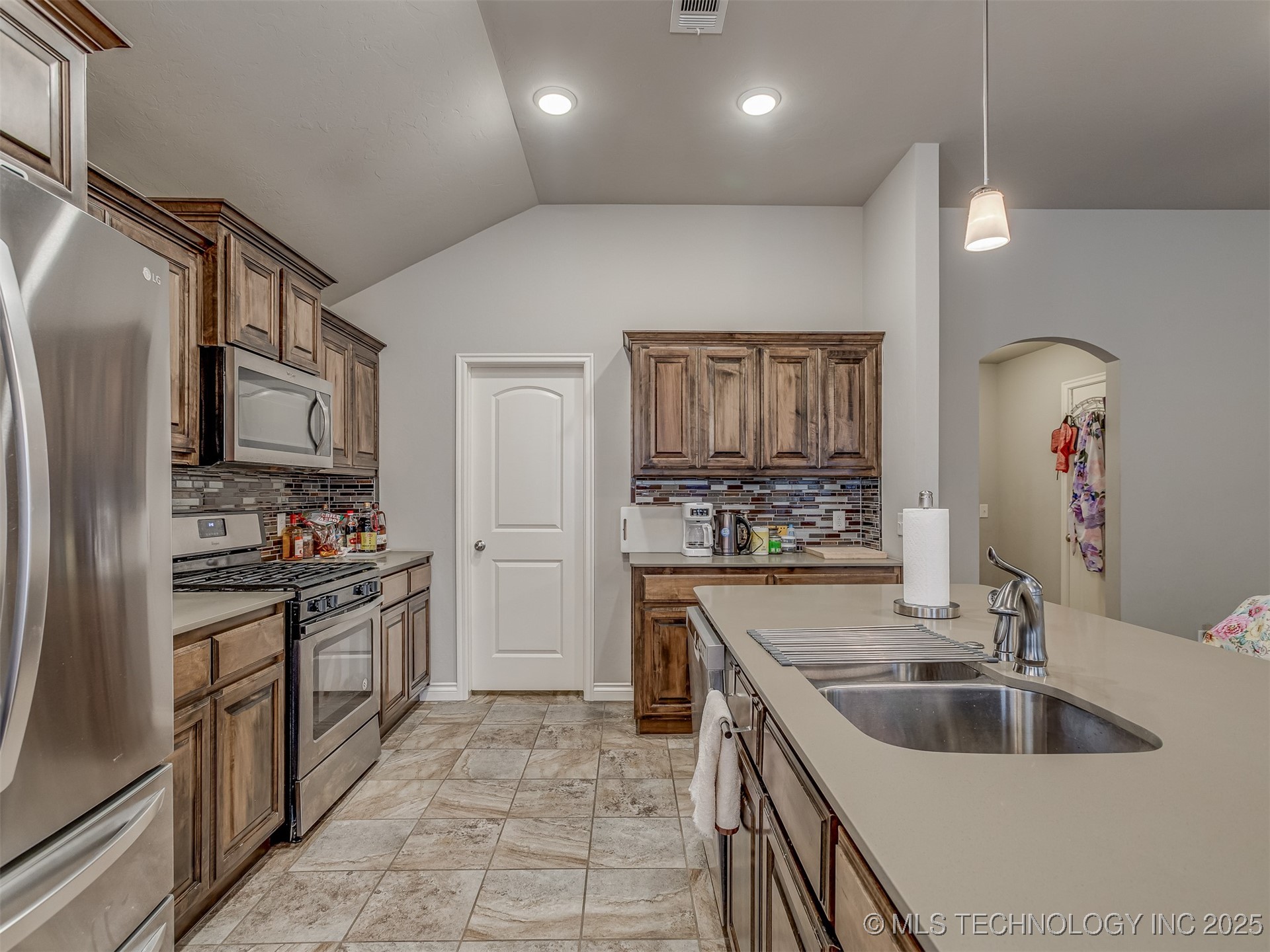 13 Evermore Lane Property Photo 9