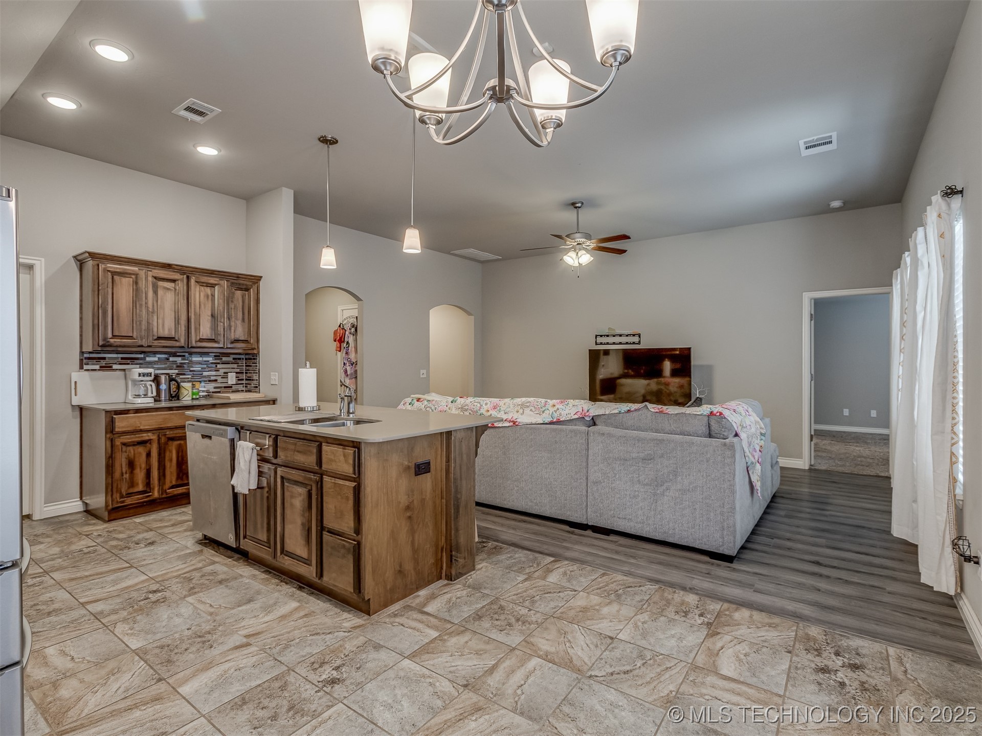 13 Evermore Lane Property Photo 18