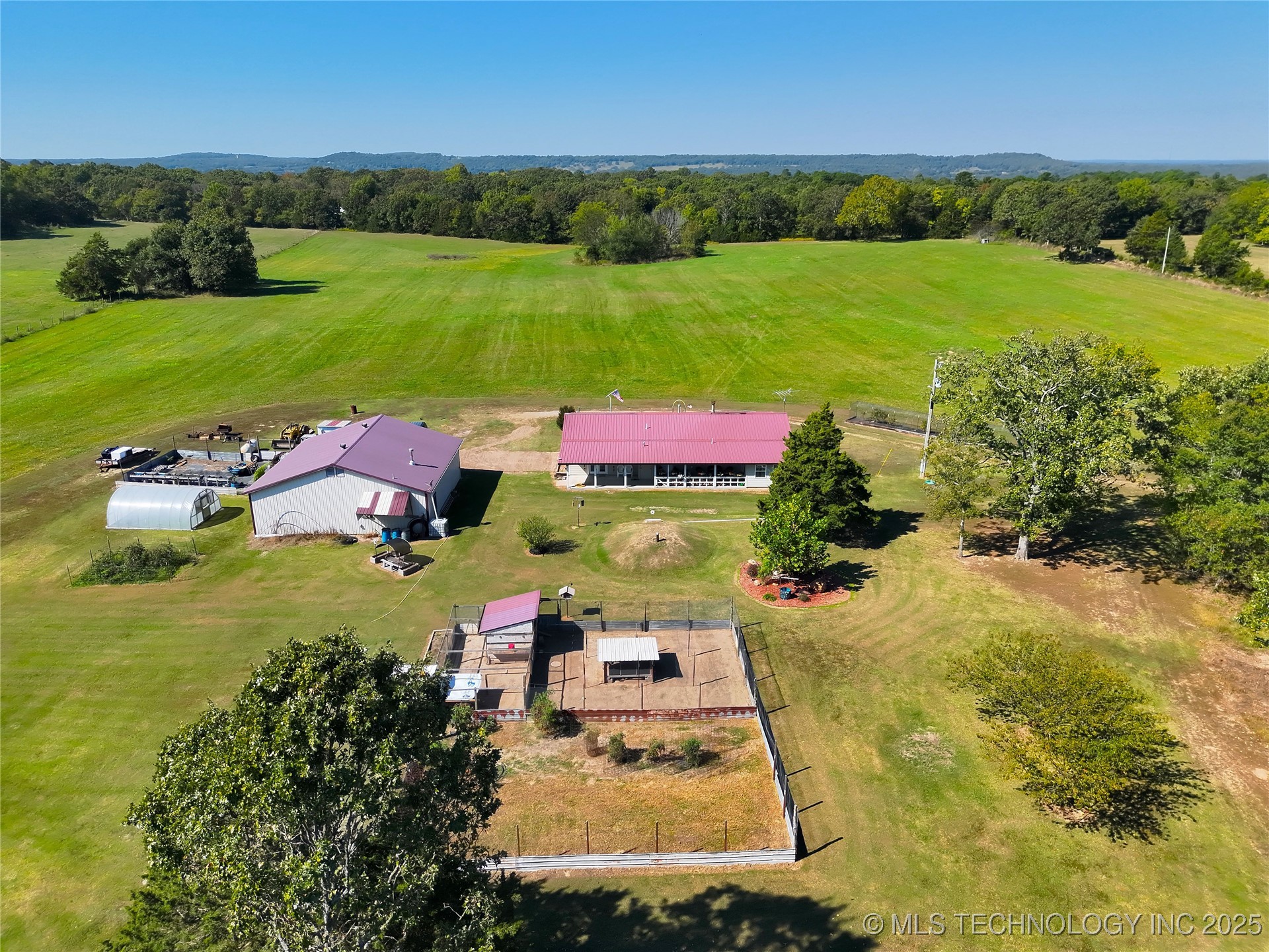 472618 E 775 Road Property Photo 14