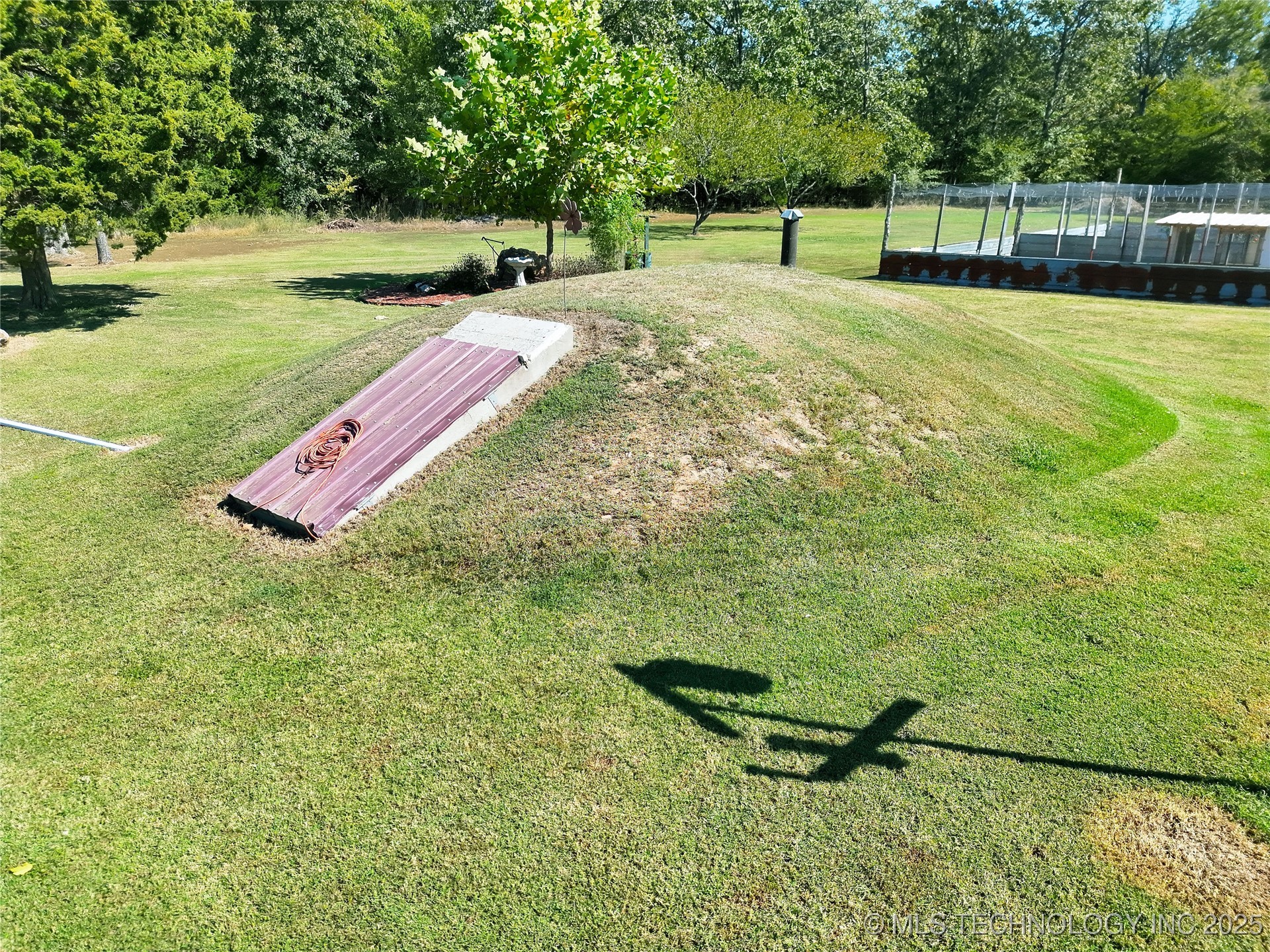 472618 E 775 Road Property Photo 17