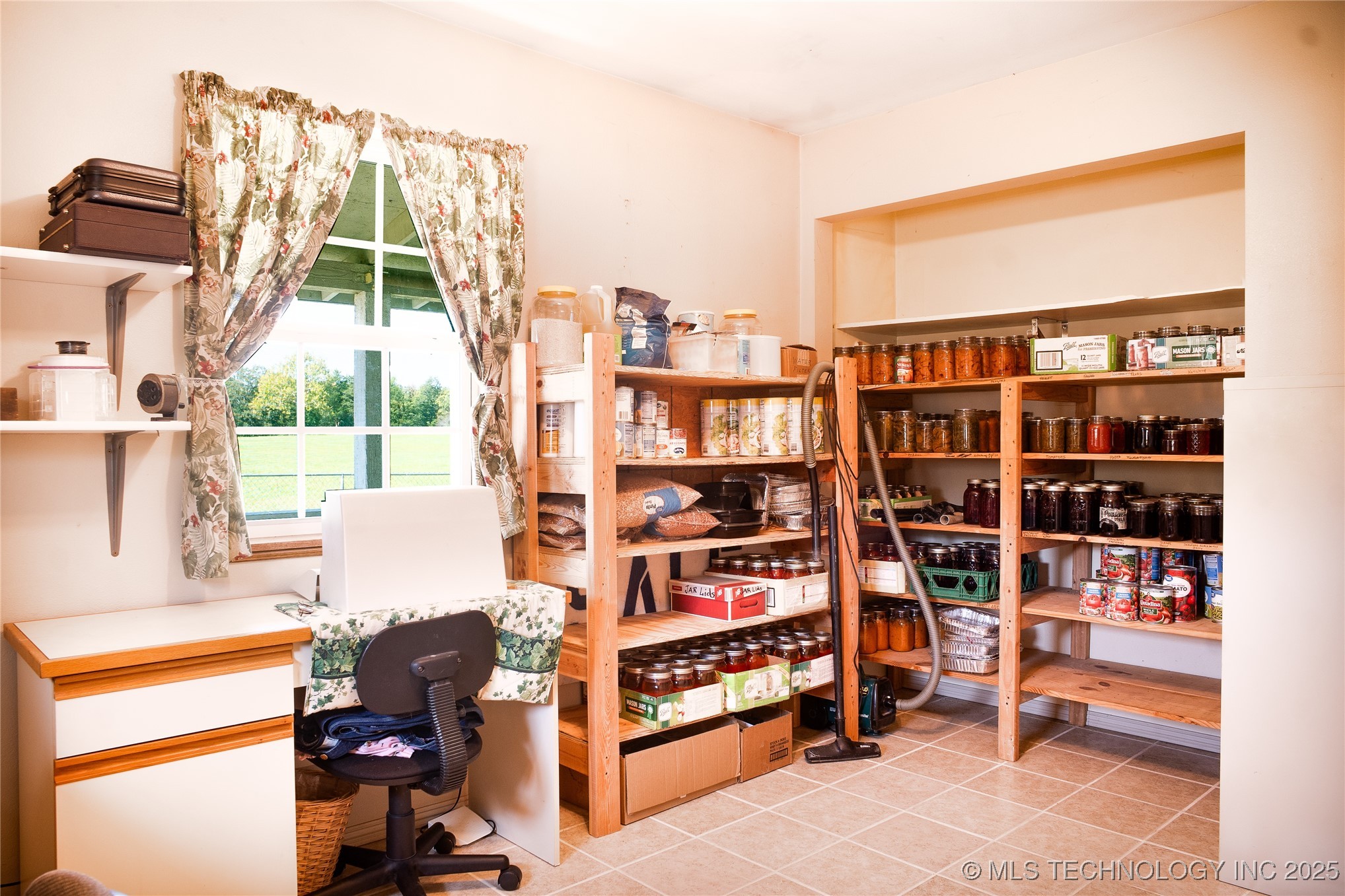 472618 E 775 Road Property Photo 36