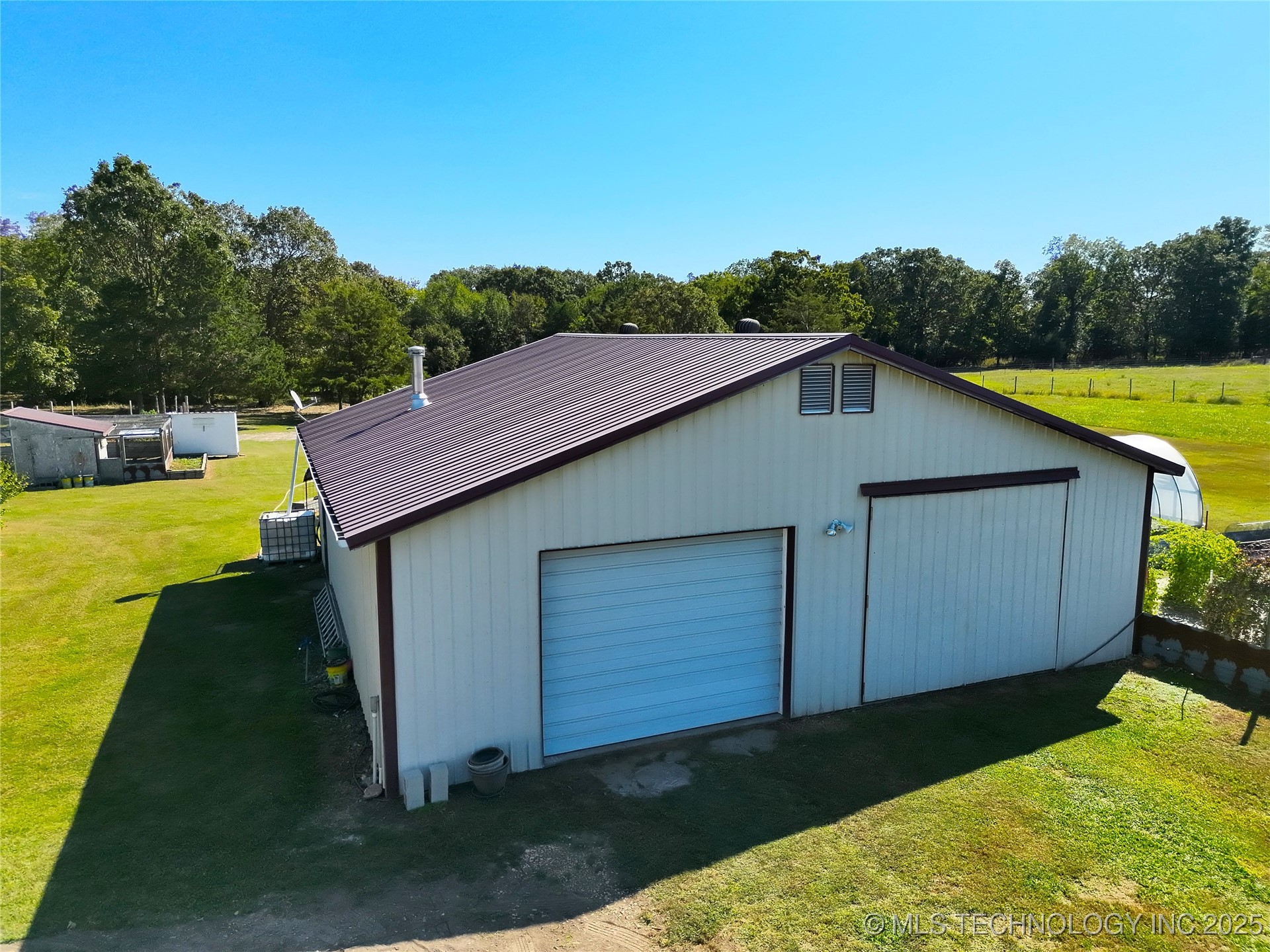 472618 E 775 Road Property Photo 46